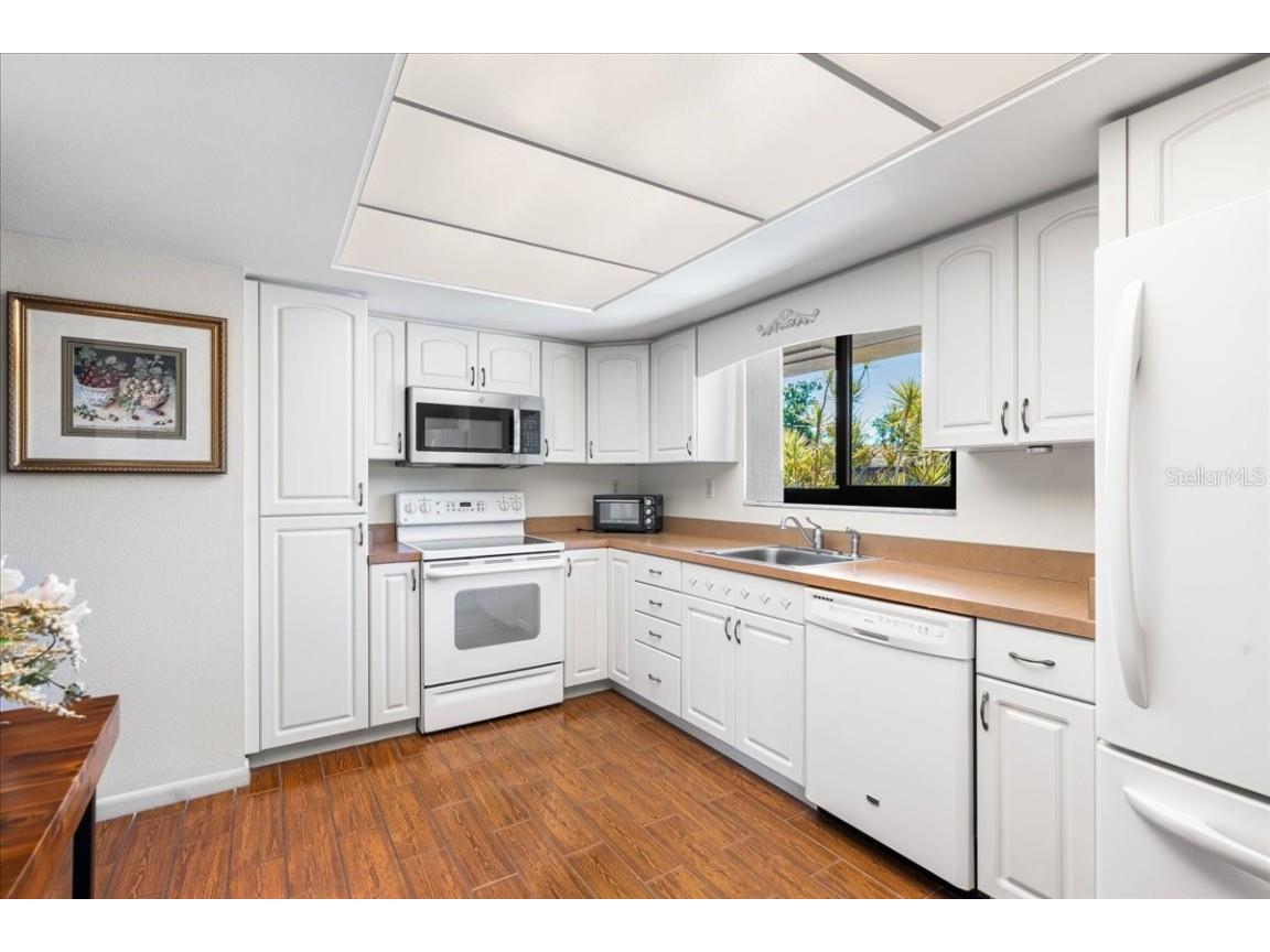 875 S Village Drive N #204 Saint Petersburg FL 33716 TB8448886 image15