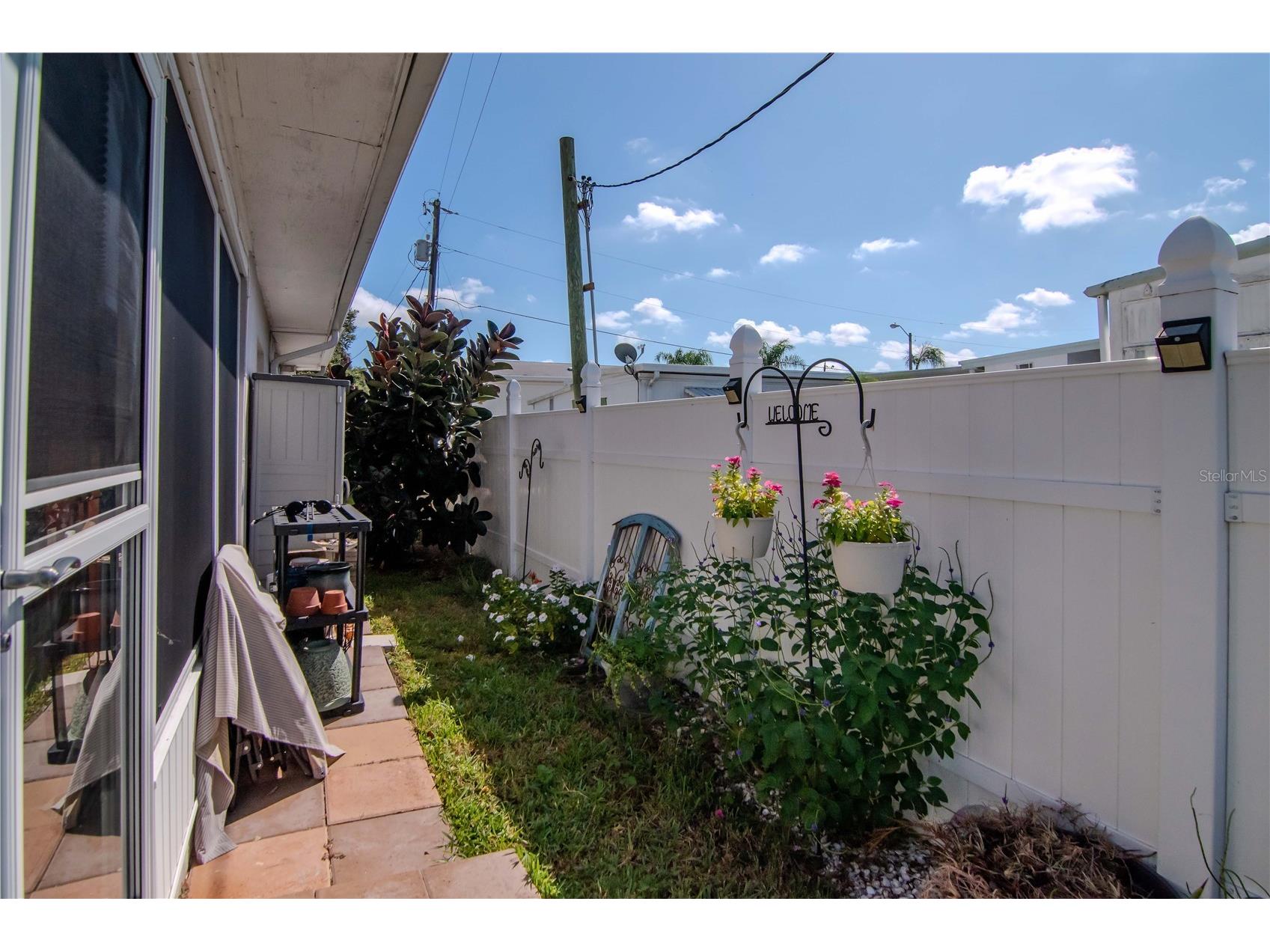 875 Sky Loch Drive S Dunedin FL 34698 TB8439969 image22