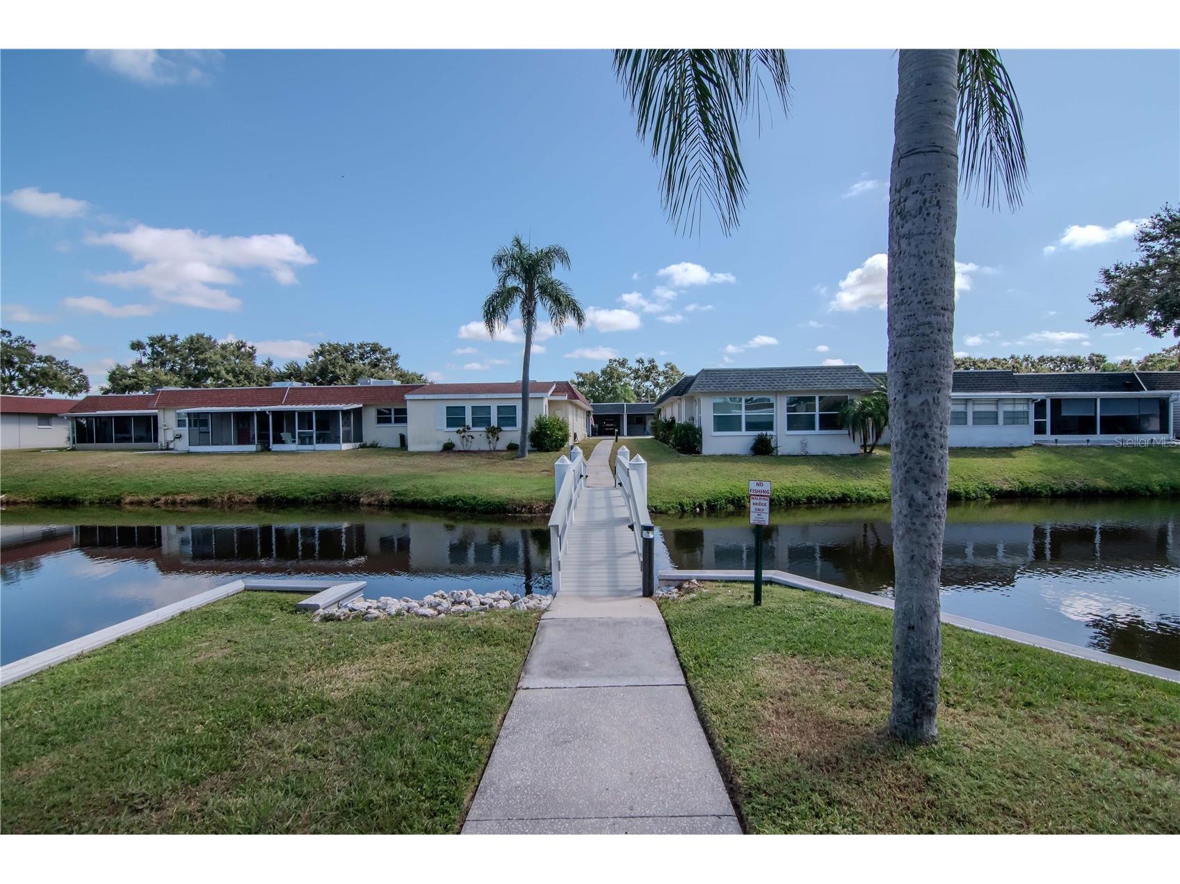 875 Sky Loch Drive S Dunedin FL 34698 TB8439969 image28