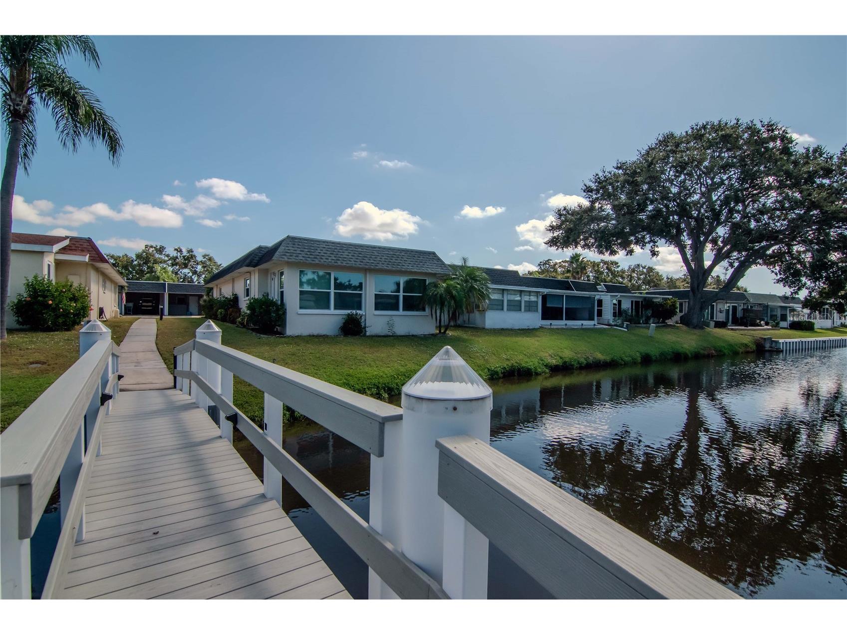 875 Sky Loch Drive S Dunedin FL 34698 TB8439969 image30