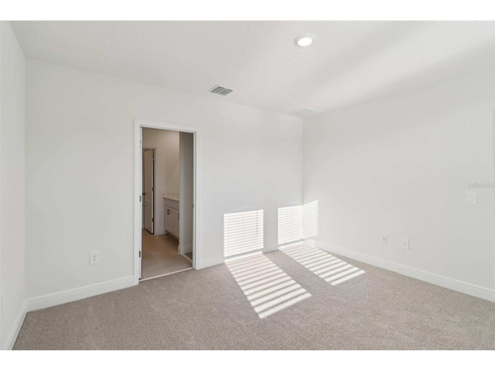 875 Sunshower Drive Lady Lake FL 32159 G5108516 image12