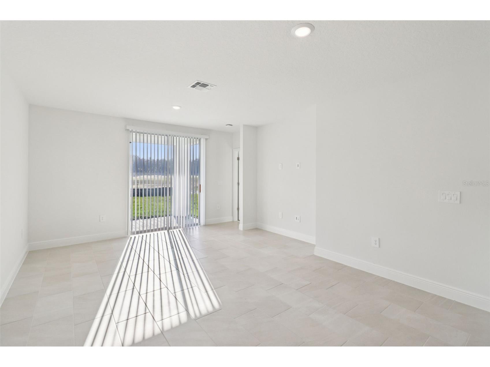 875 Sunshower Drive Lady Lake FL 32159 G5108516 image5