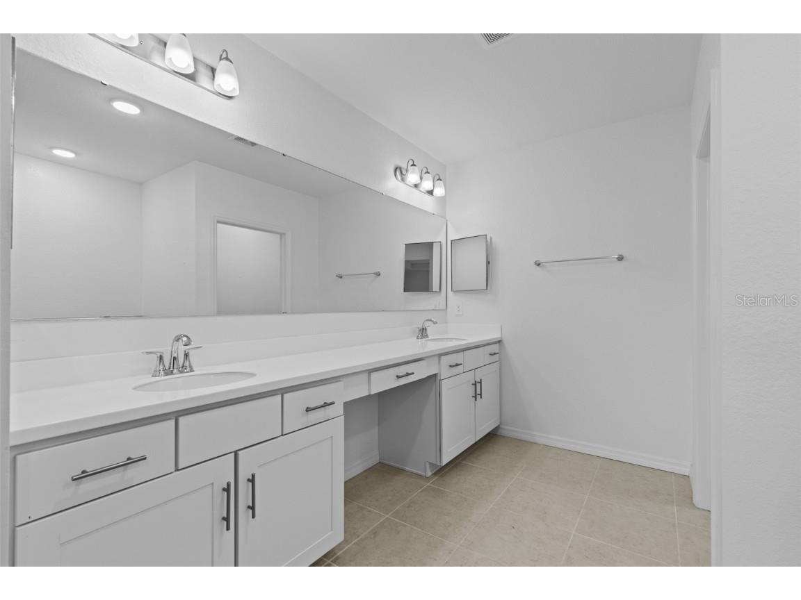 8750 Cascade Price Circle North Fort Myers FL 33917 TB8446013 image27