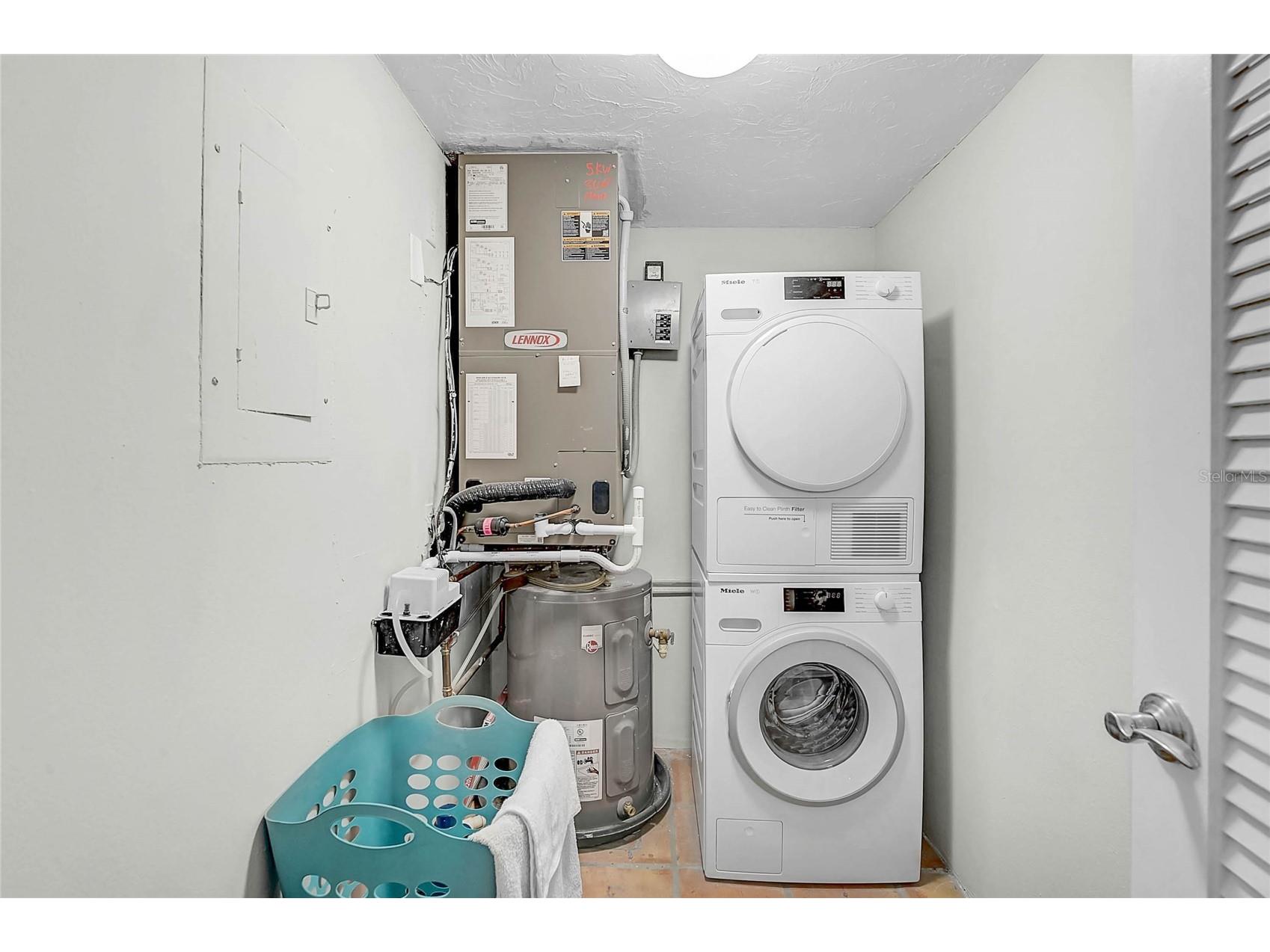 8750 Midnight Pass Road #102 Sarasota FL 34242 - GULF OF AMERICA A4678408 image18