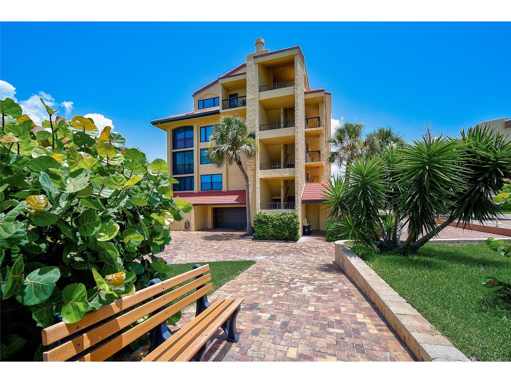 8750 Midnight Pass Road #102 Sarasota FL 34242 - GULF OF AMERICA A4678408 image25