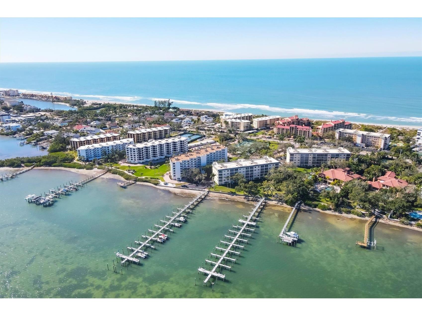8750 Midnight Pass Road #302 Sarasota FL 34242 A4680093 image34