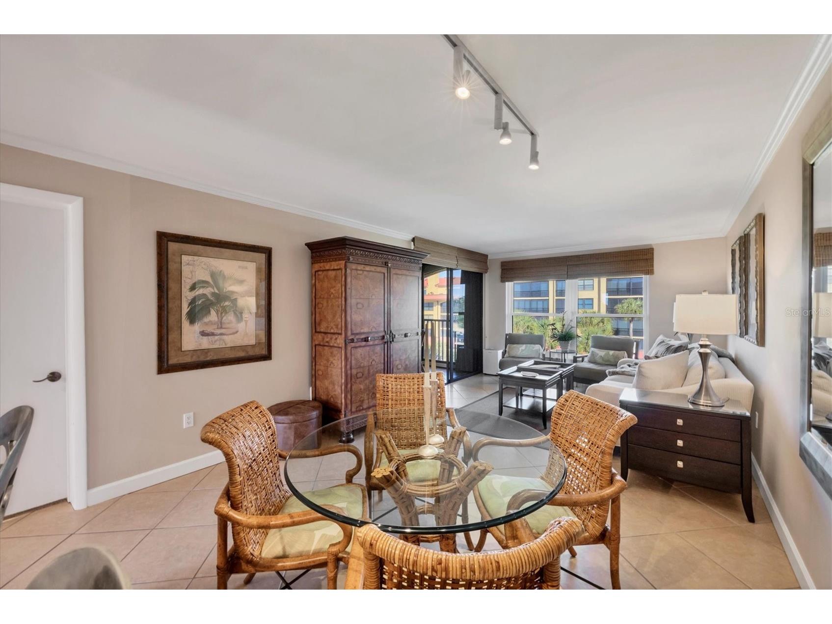 8750 Midnight Pass Road #302 Sarasota FL 34242 A4680093 image7