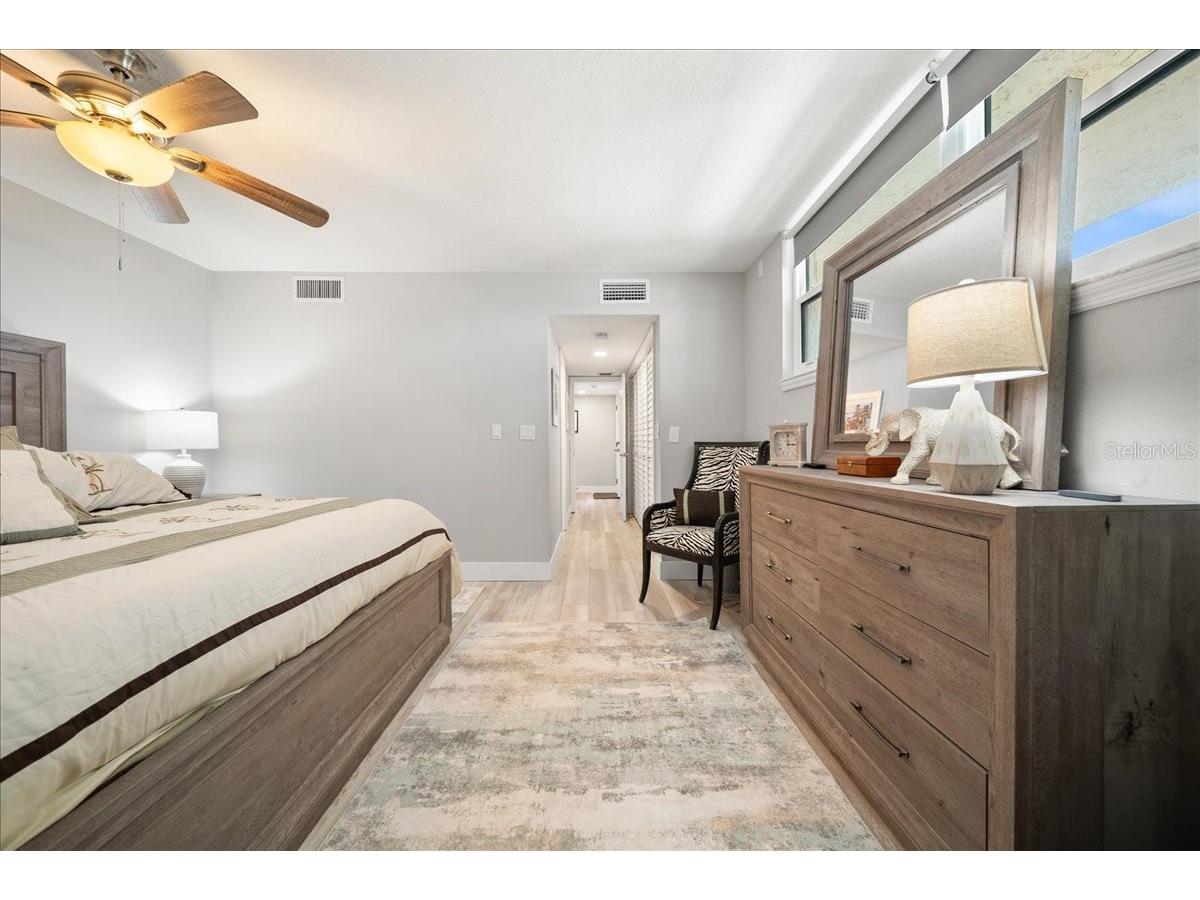 8750 Midnight Pass Road #501 Sarasota FL 34242 A4686287 image10