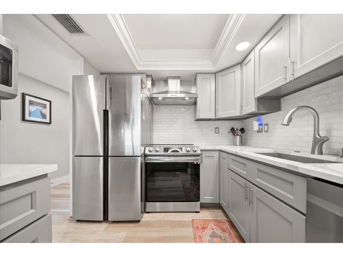 8750 Midnight Pass Road #501 Sarasota FL 34242 A4686287 image18