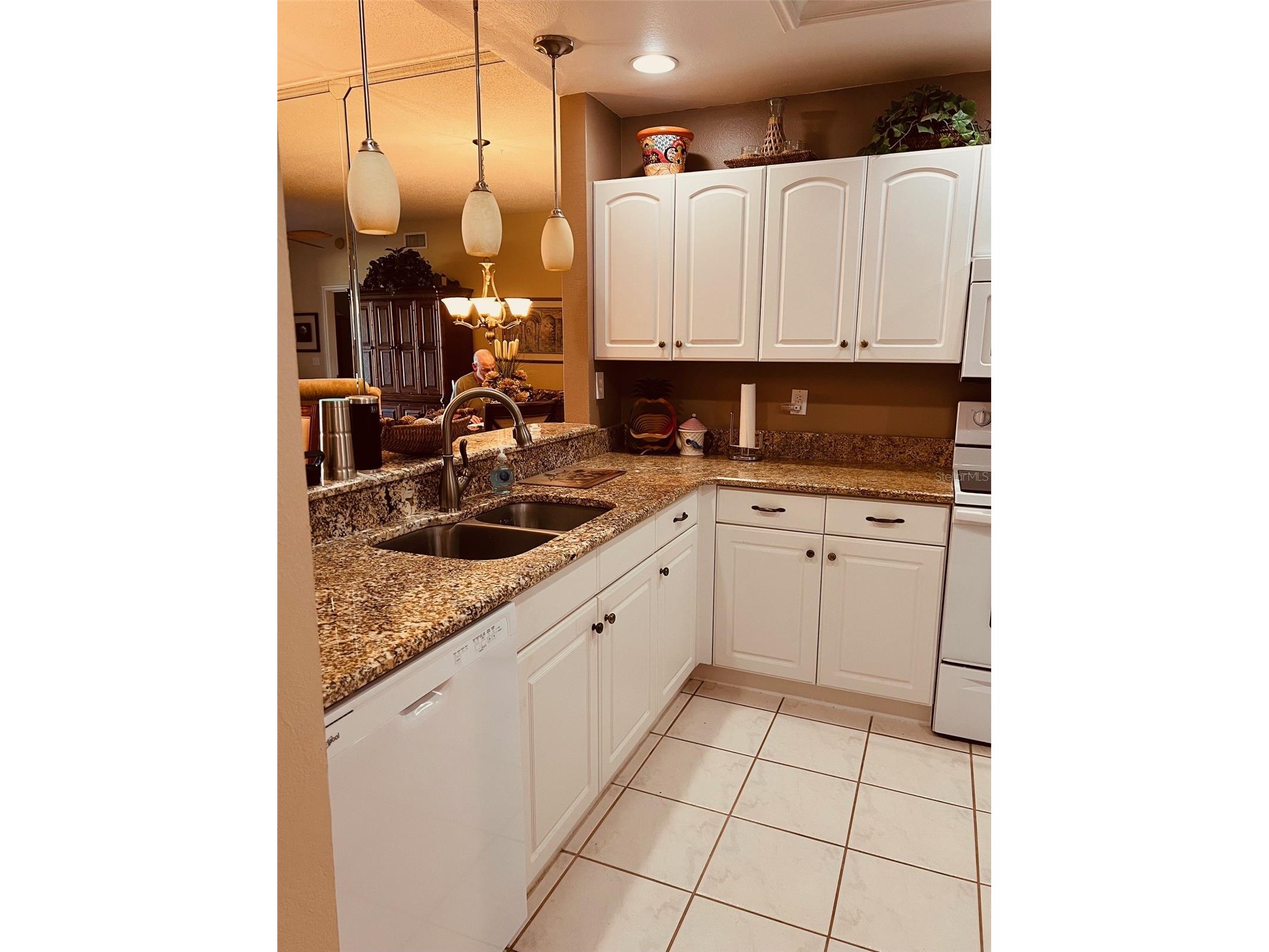 8750 Olde Hickory Avenue #9105 Sarasota FL 34238 A4684878 image3