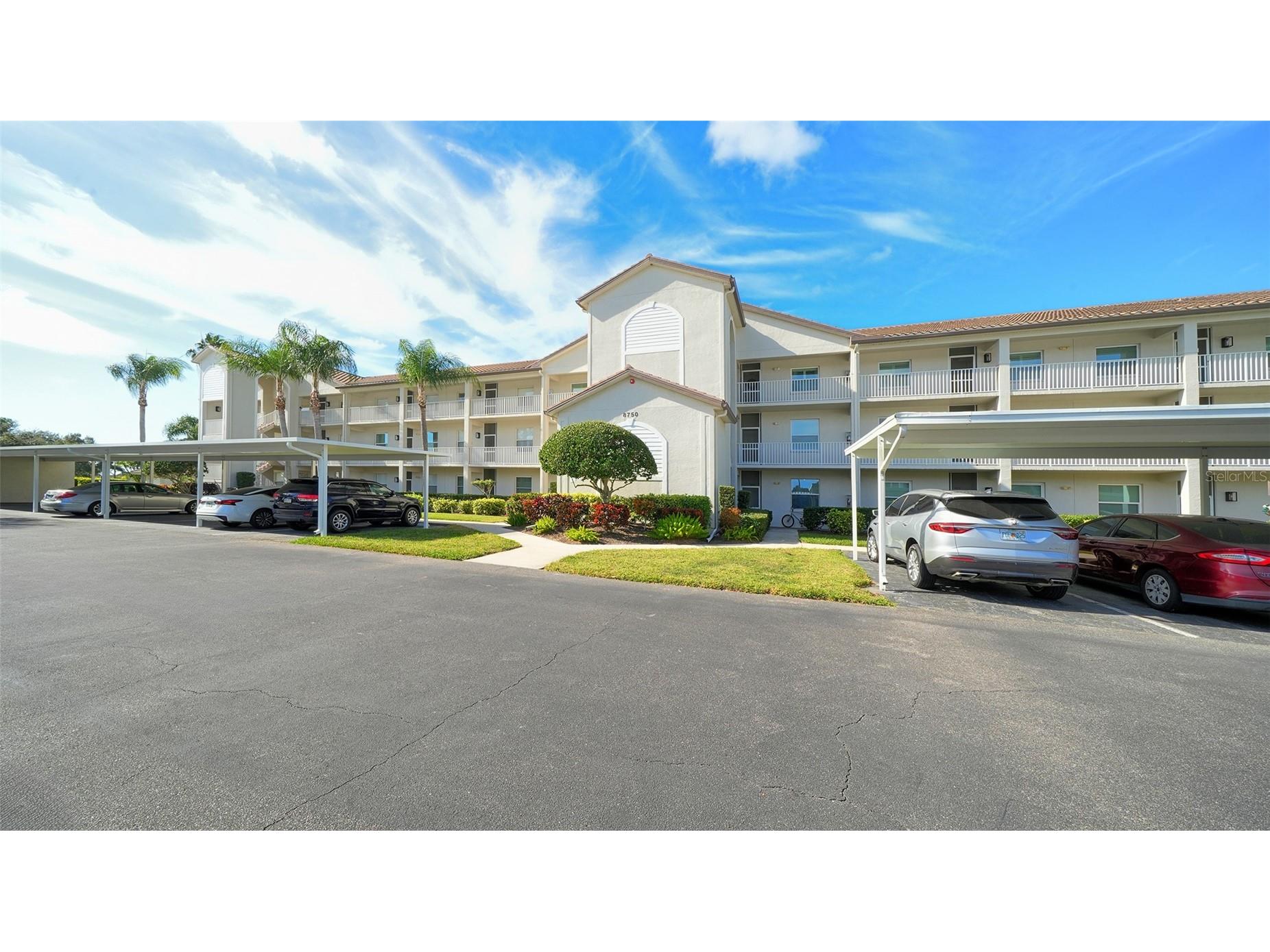 8750 Olde Hickory Avenue #9207 Sarasota FL 34238 A4676438 image2