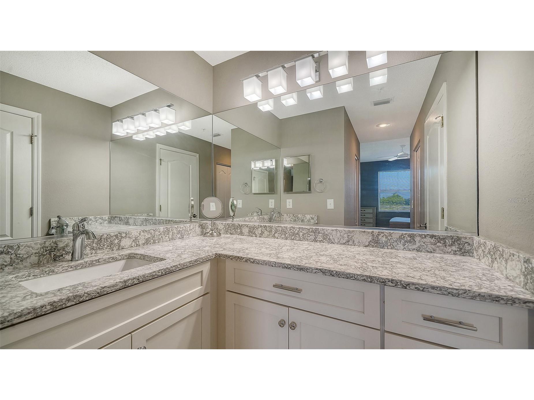 8750 Olde Hickory Avenue #9207 Sarasota FL 34238 A4676438 image22