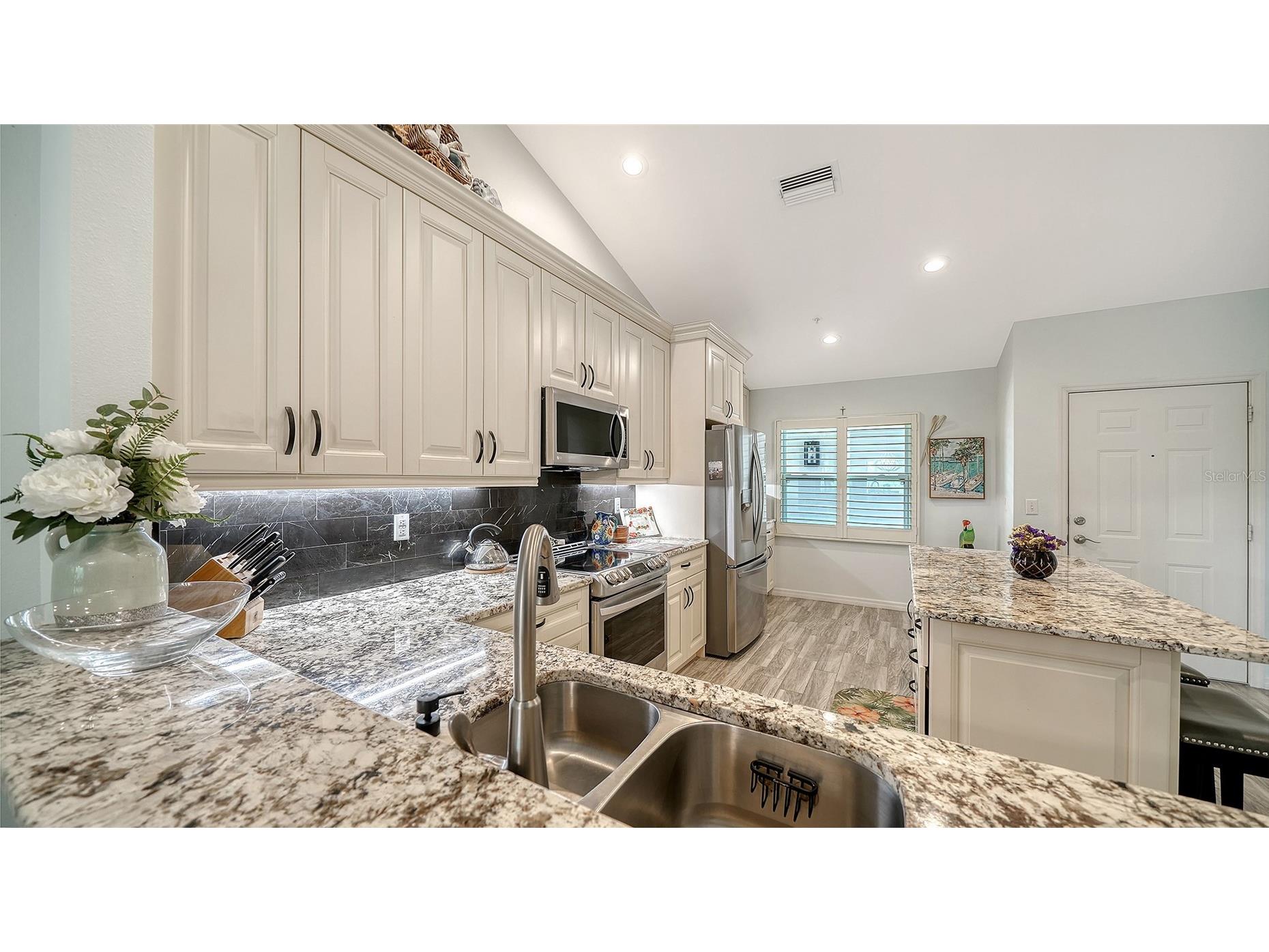 8750 Olde Hickory Avenue #9305 Sarasota FL 34238 A4692691 image19