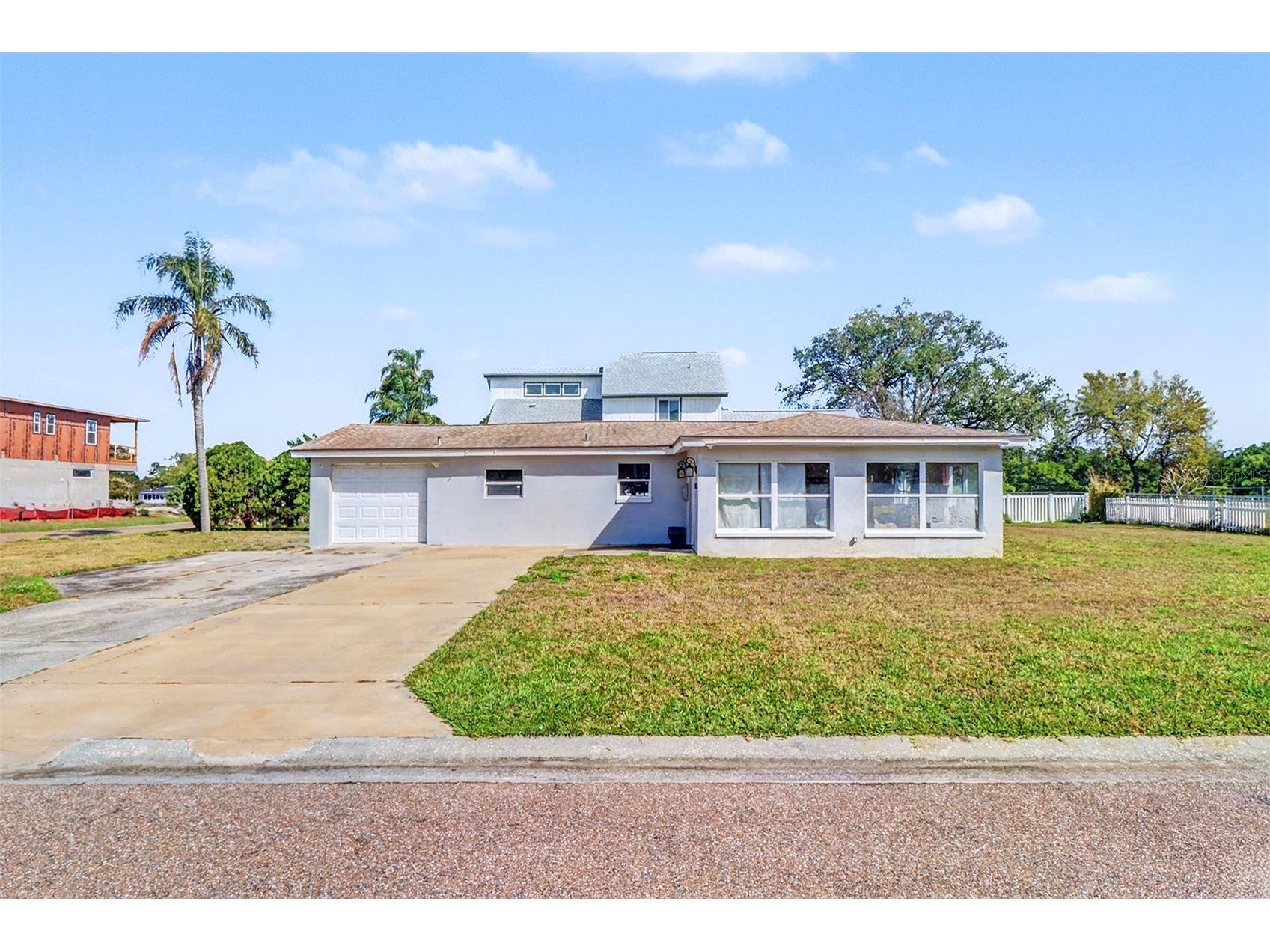 8751 Orient Way NE Saint Petersburg FL 33702 TB8489700 image1
