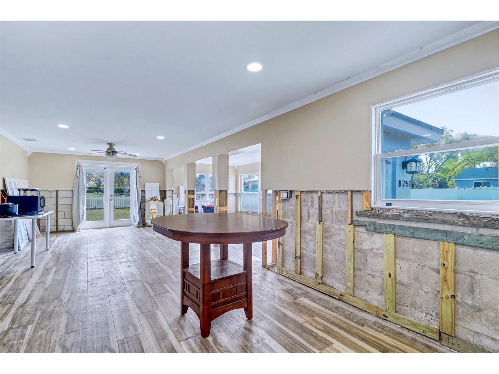 8751 Orient Way NE Saint Petersburg FL 33702 TB8489700 image10