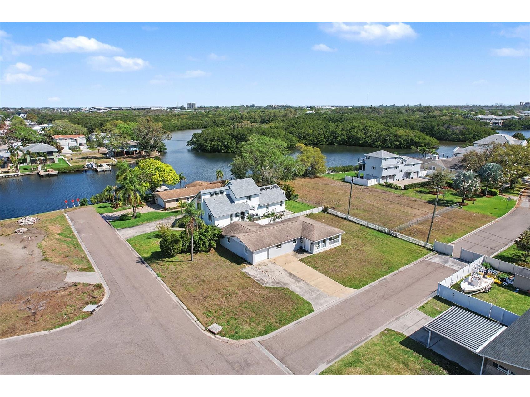 8751 Orient Way NE Saint Petersburg FL 33702 TB8489700 image23