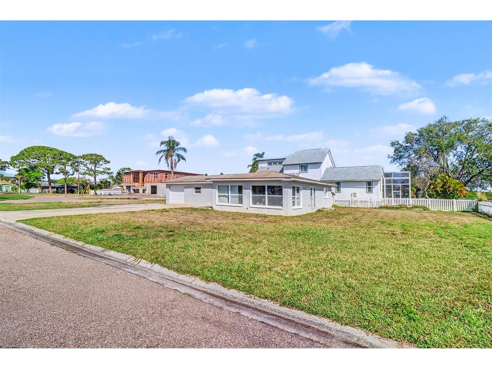 8751 Orient Way NE Saint Petersburg FL 33702 TB8489700 image4