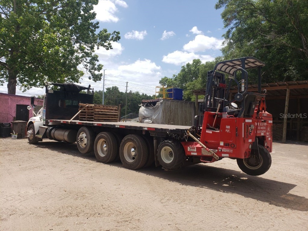 8751 Ridge Rd New Port Richey FL 34654 T3439437 image13