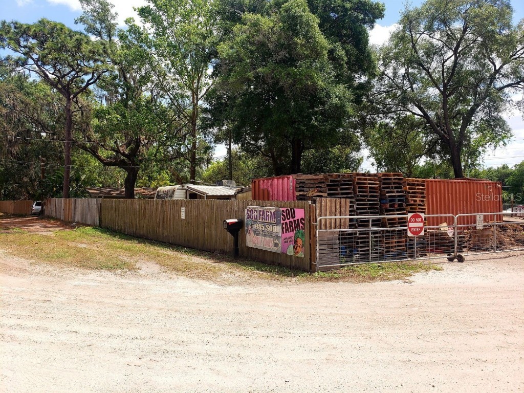 8751 Ridge Rd New Port Richey FL 34654 T3439458 image7