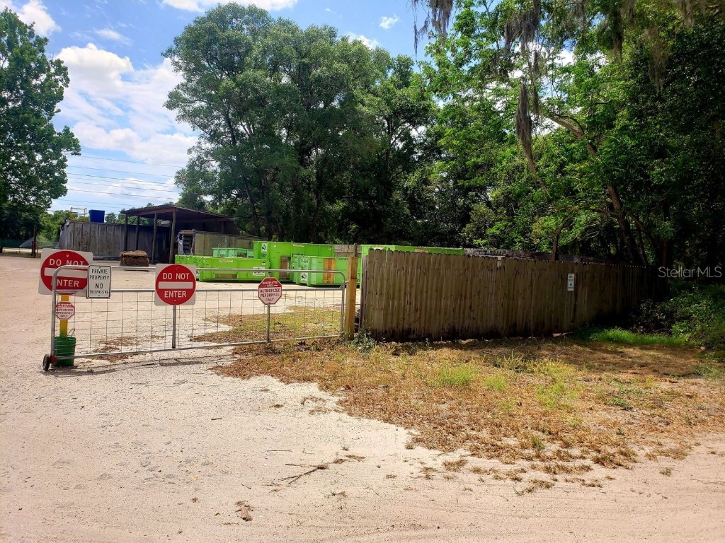 8751 Ridge Rd New Port Richey FL 34654 T3439458 image8