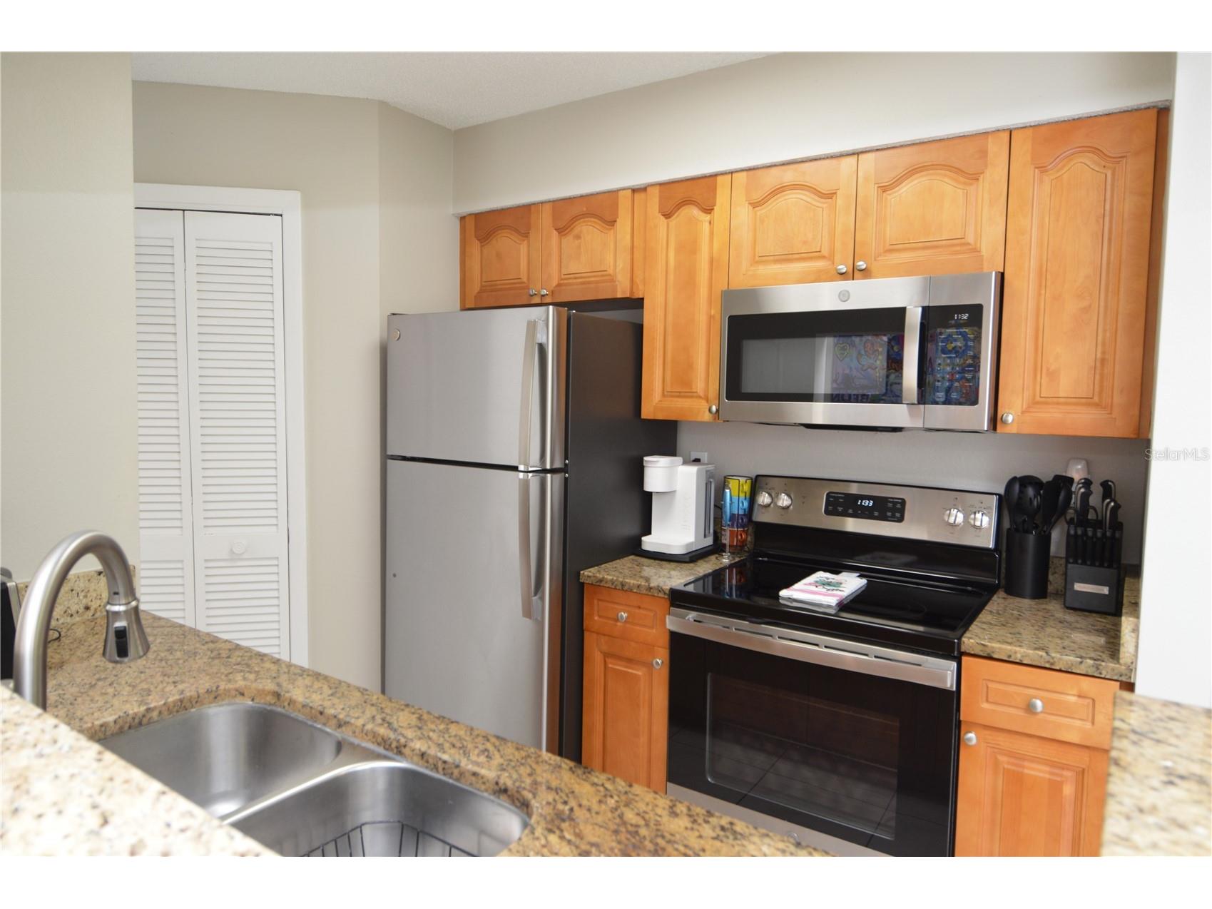 8752 Mallard Reserve Drive #203 Tampa FL 33614 TB8526270 image5