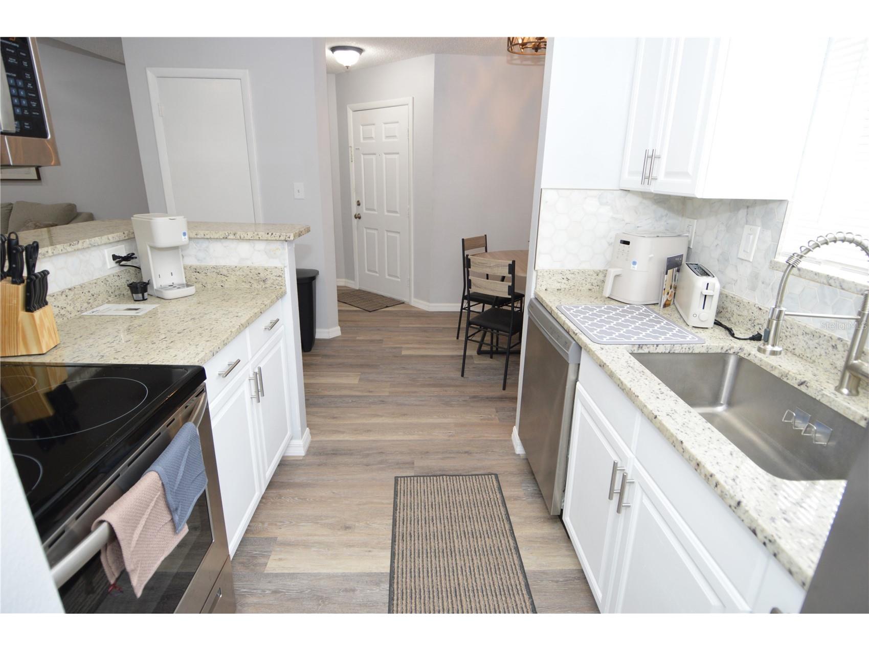 8754 Mallard Reserve Drive #202 Tampa FL 33614 TB8518766 image10
