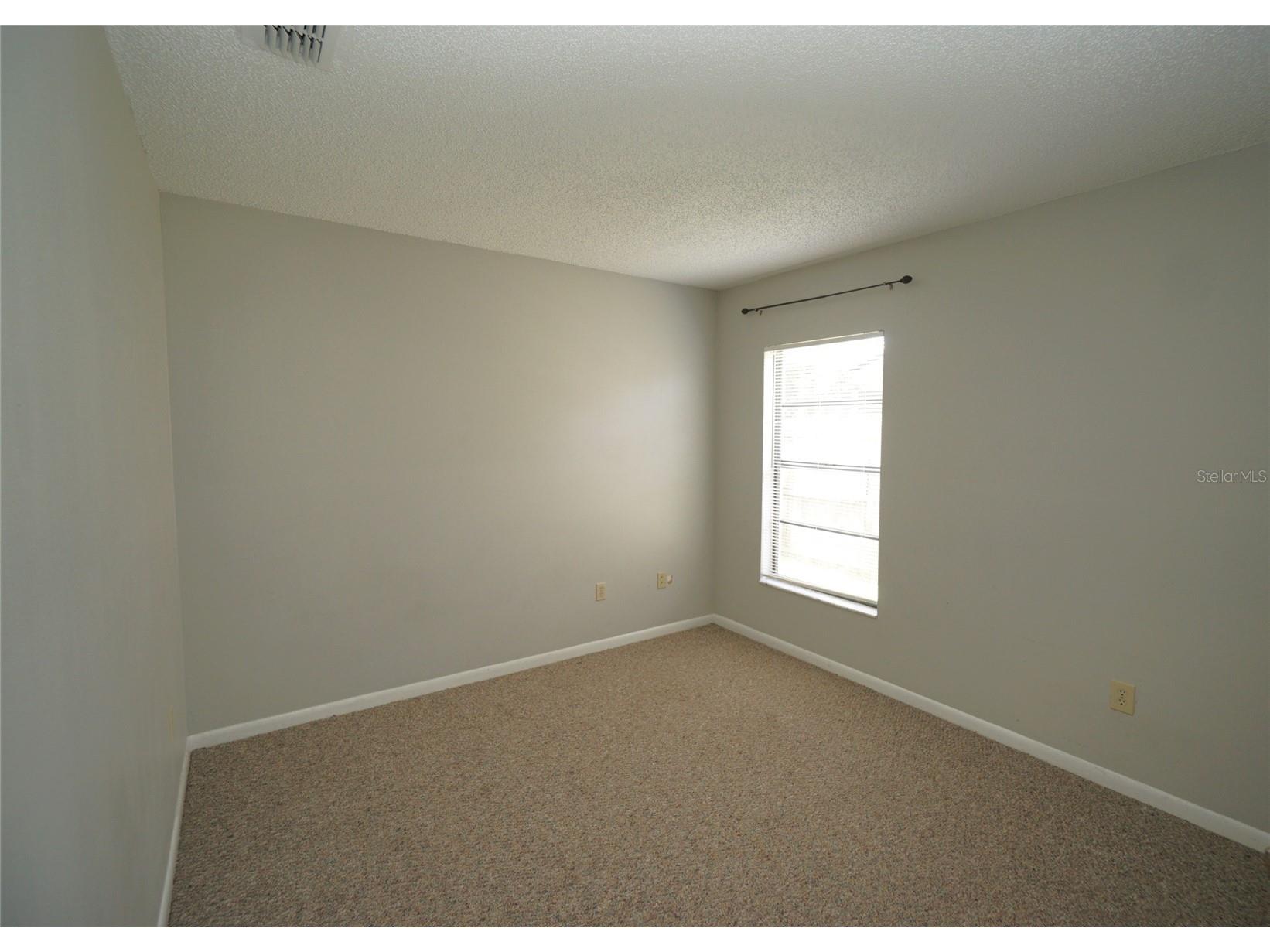 8755 Hampden Drive Tampa FL 33626 TB8524576 image17