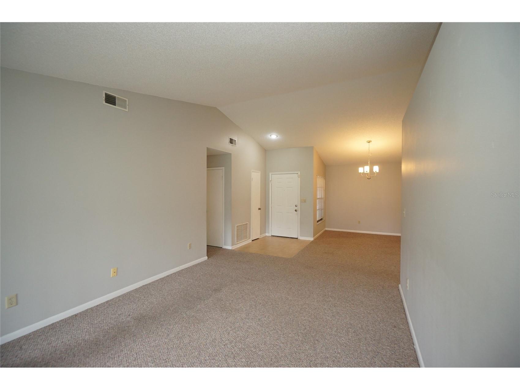 8755 Hampden Drive Tampa FL 33626 TB8524576 image22
