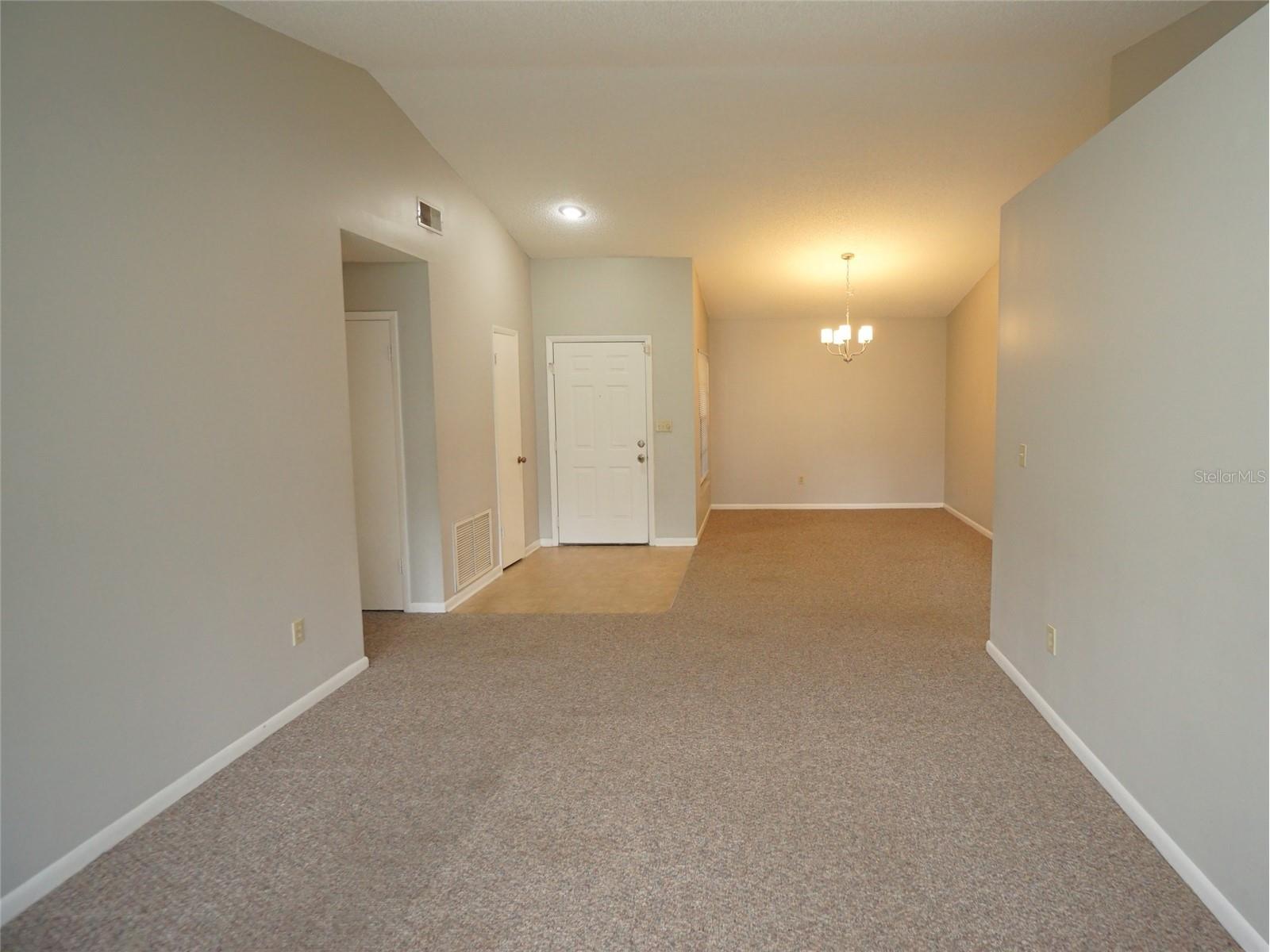 8755 Hampden Drive Tampa FL 33626 TB8524576 image23