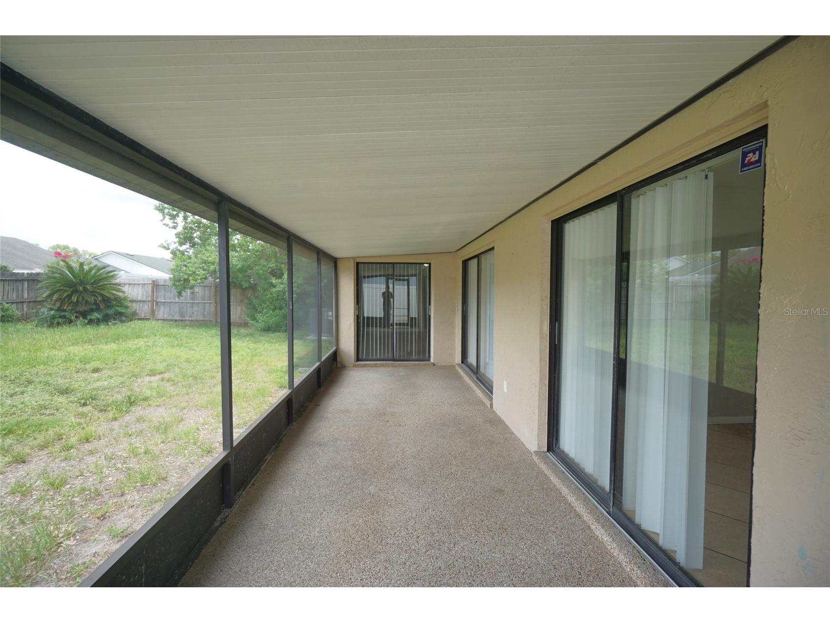 8755 Hampden Drive Tampa FL 33626 TB8524576 image30