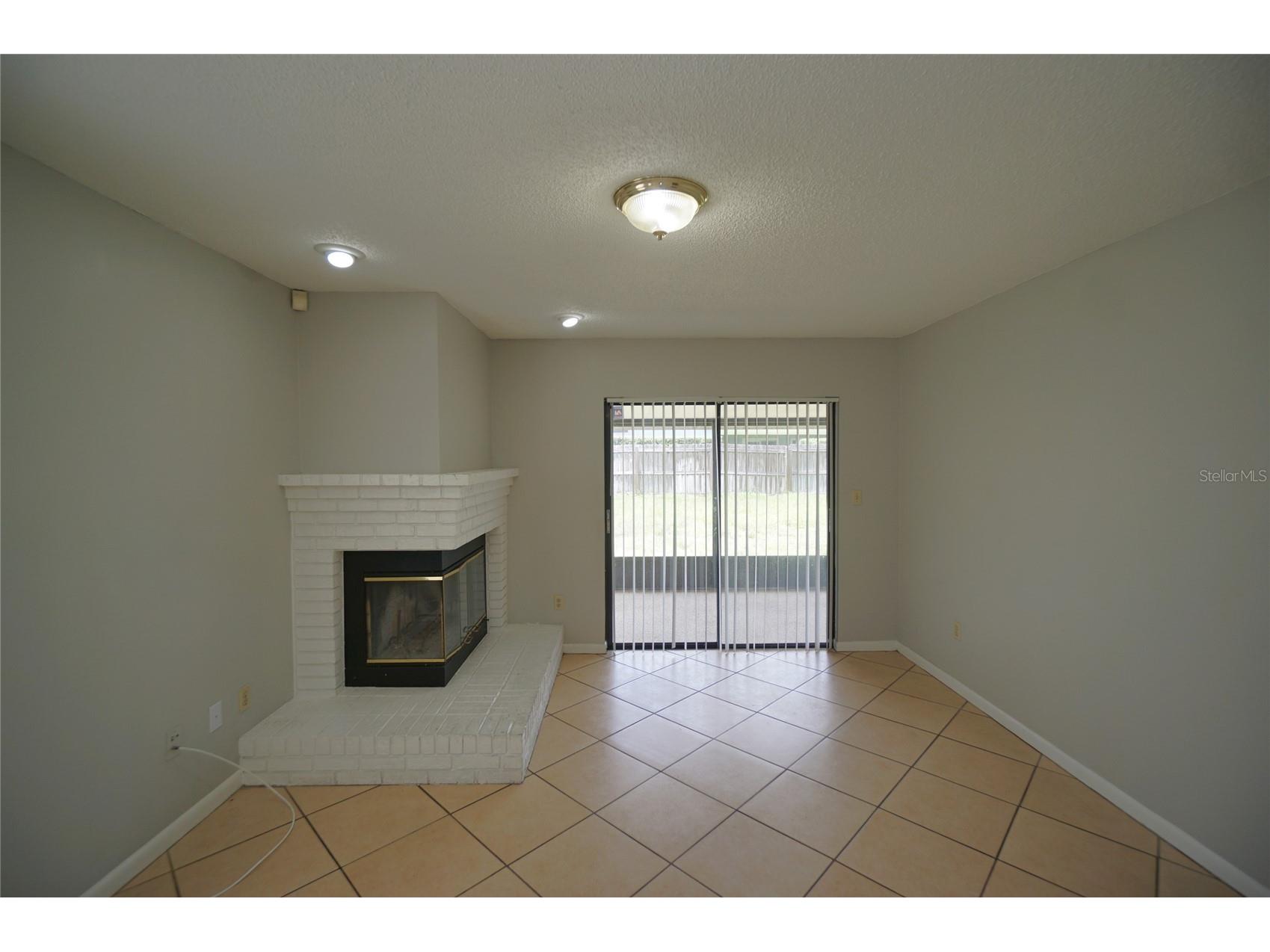 8755 Hampden Drive Tampa FL 33626 TB8524576 image4