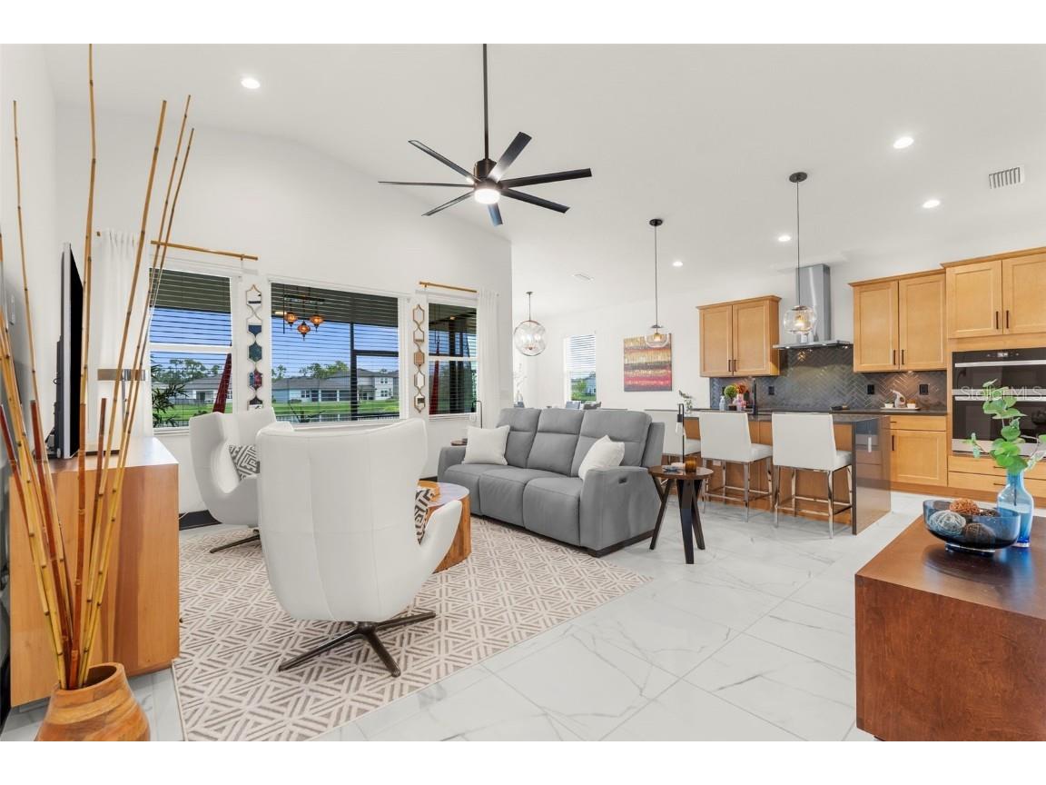 8756 Windlass Cove Parrish FL 34219 TB8442879 image1