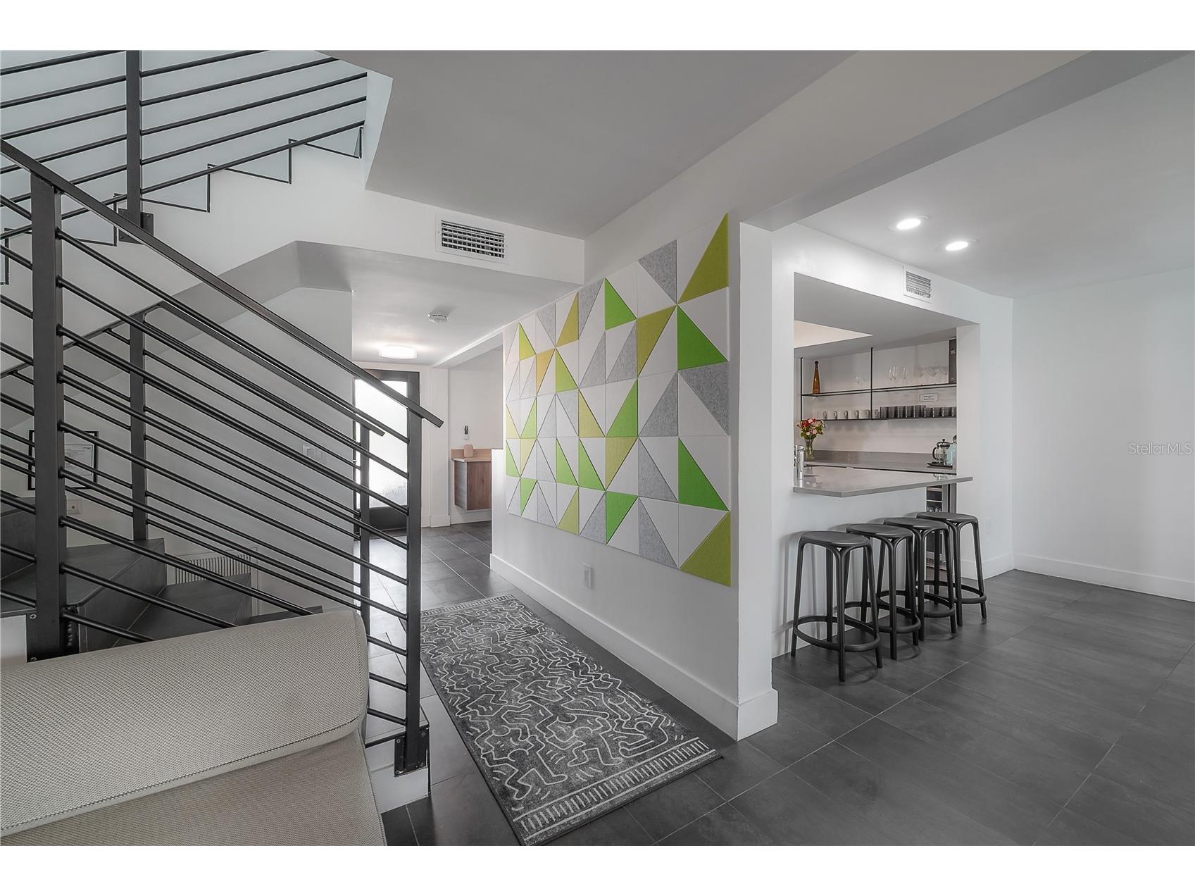 8757 Bay Pointe Drive Tampa FL 33615 TB8512133 image14