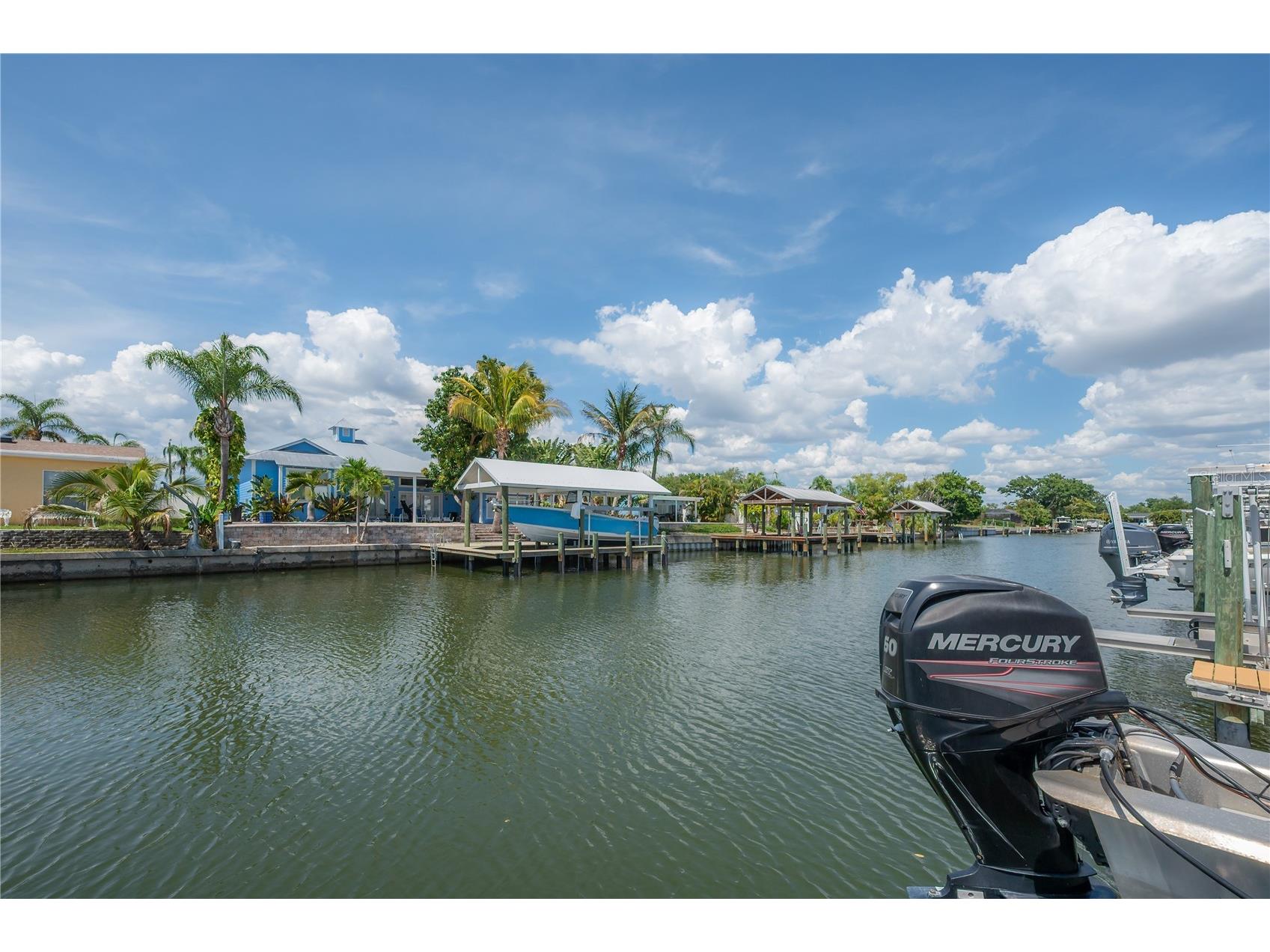 8757 Bay Pointe Drive Tampa FL 33615 TB8512133 image2