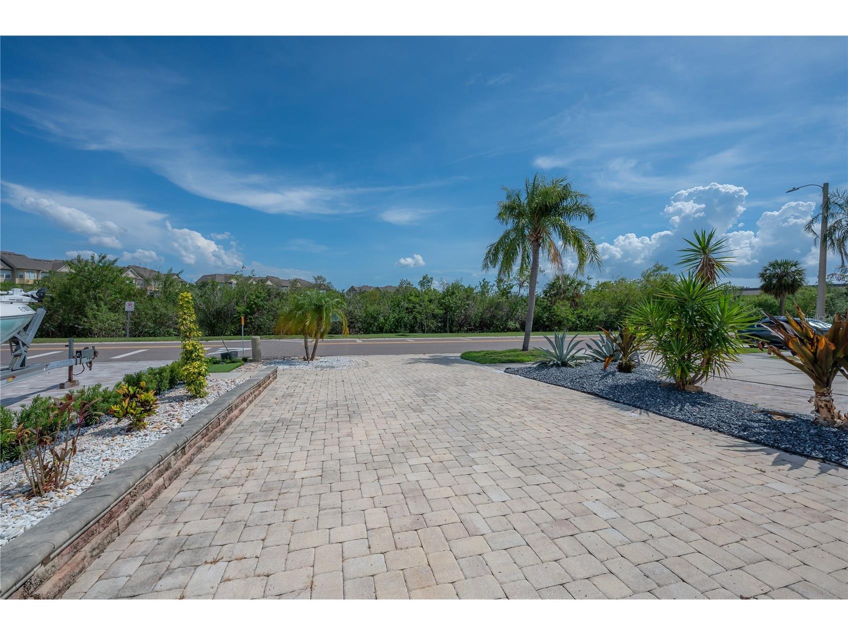 8757 Bay Pointe Drive Tampa FL 33615 TB8512133 image62