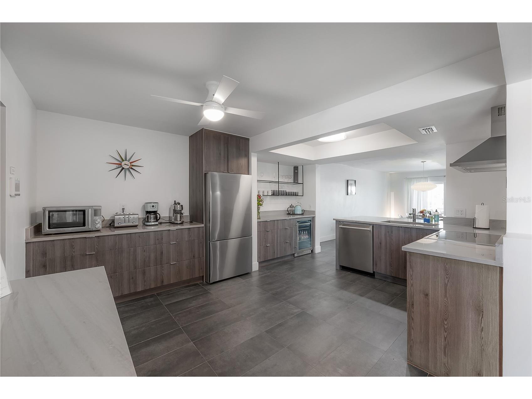 8757 Bay Pointe Drive Tampa FL 33615 TB8512133 image9
