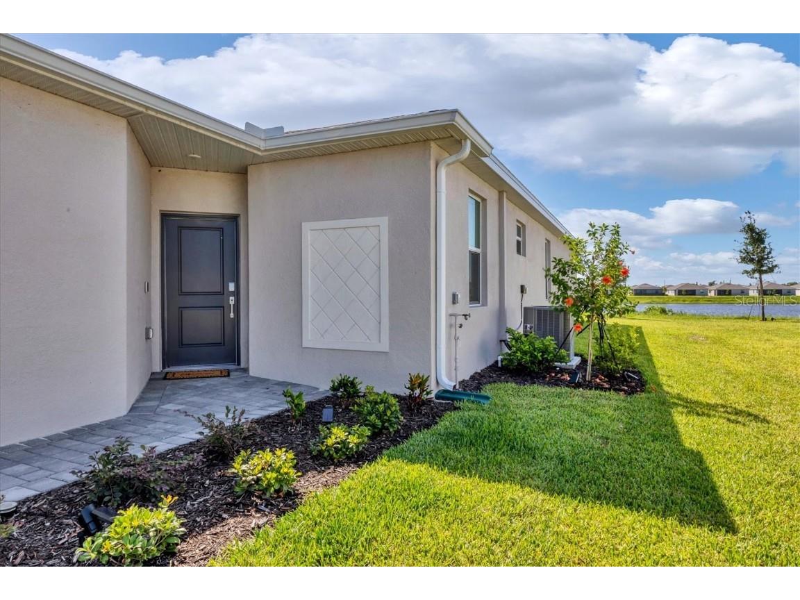 8757 Saint Kitts Circle Englewood FL 34224 D6137245 image3