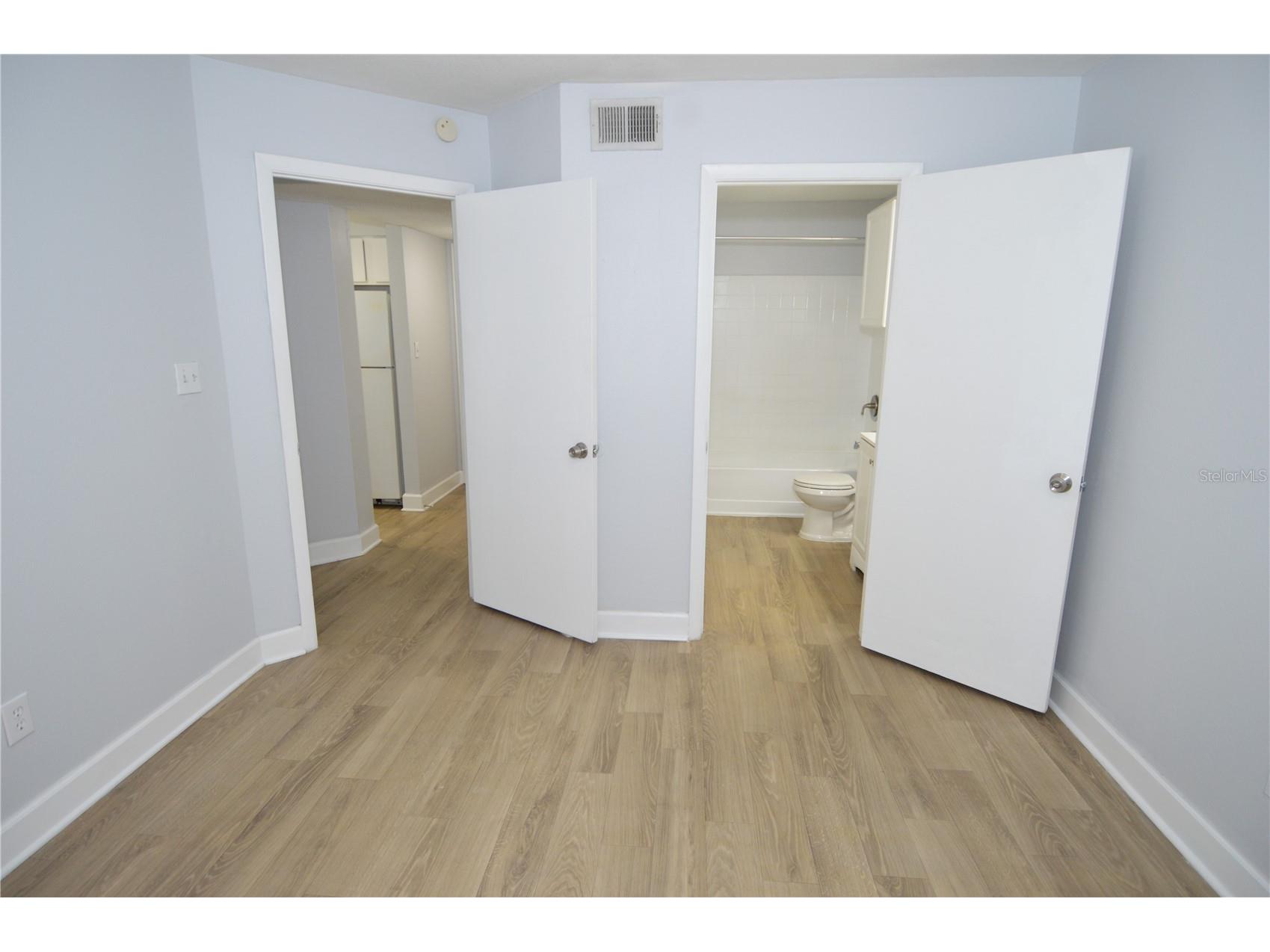 8758 Mallard Reserve Drive #101 Tampa FL 33614 TB8519769 image27