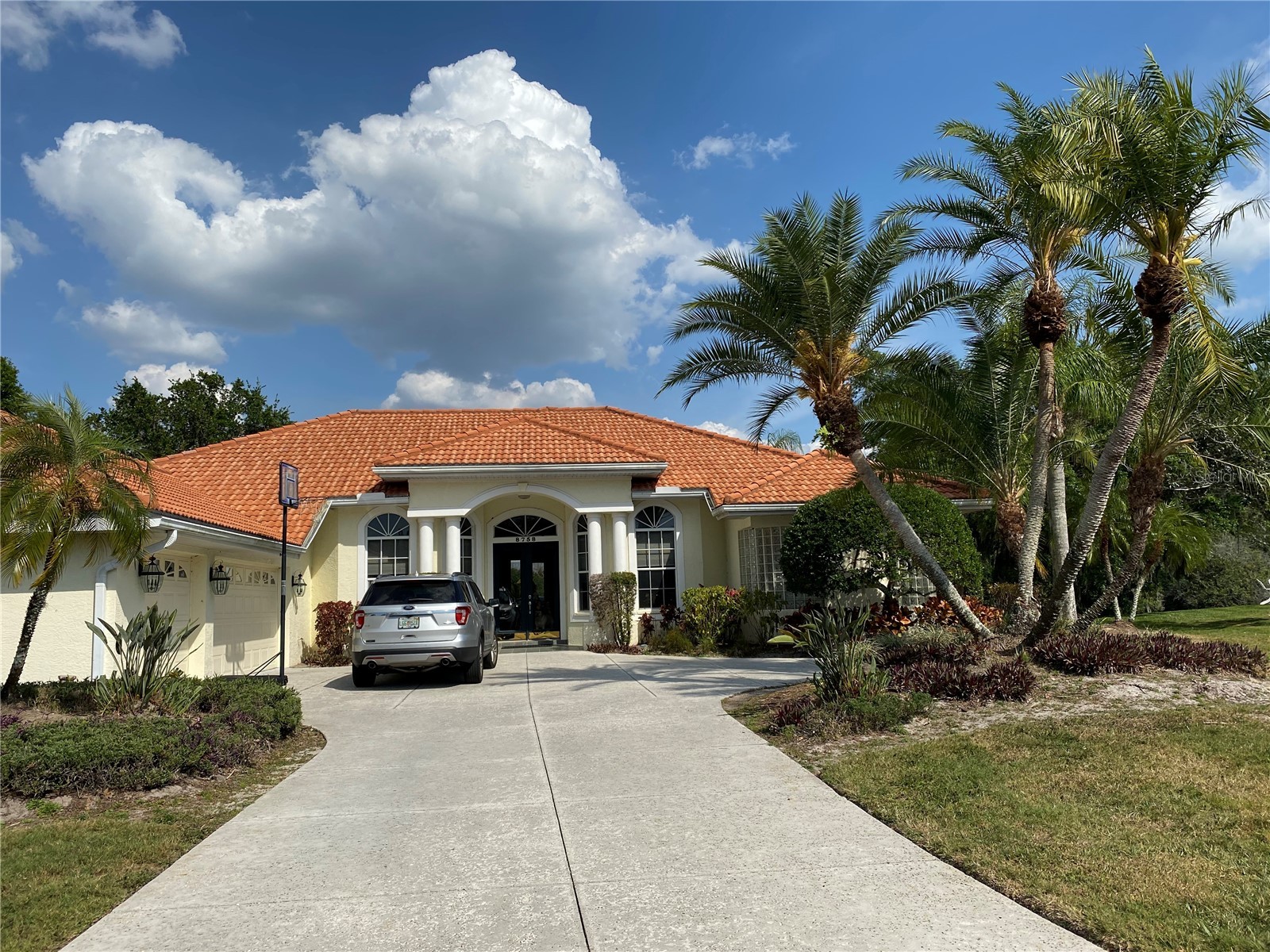 8758 Wild Dunes Drive Sarasota FL 34241 A4693658 image1