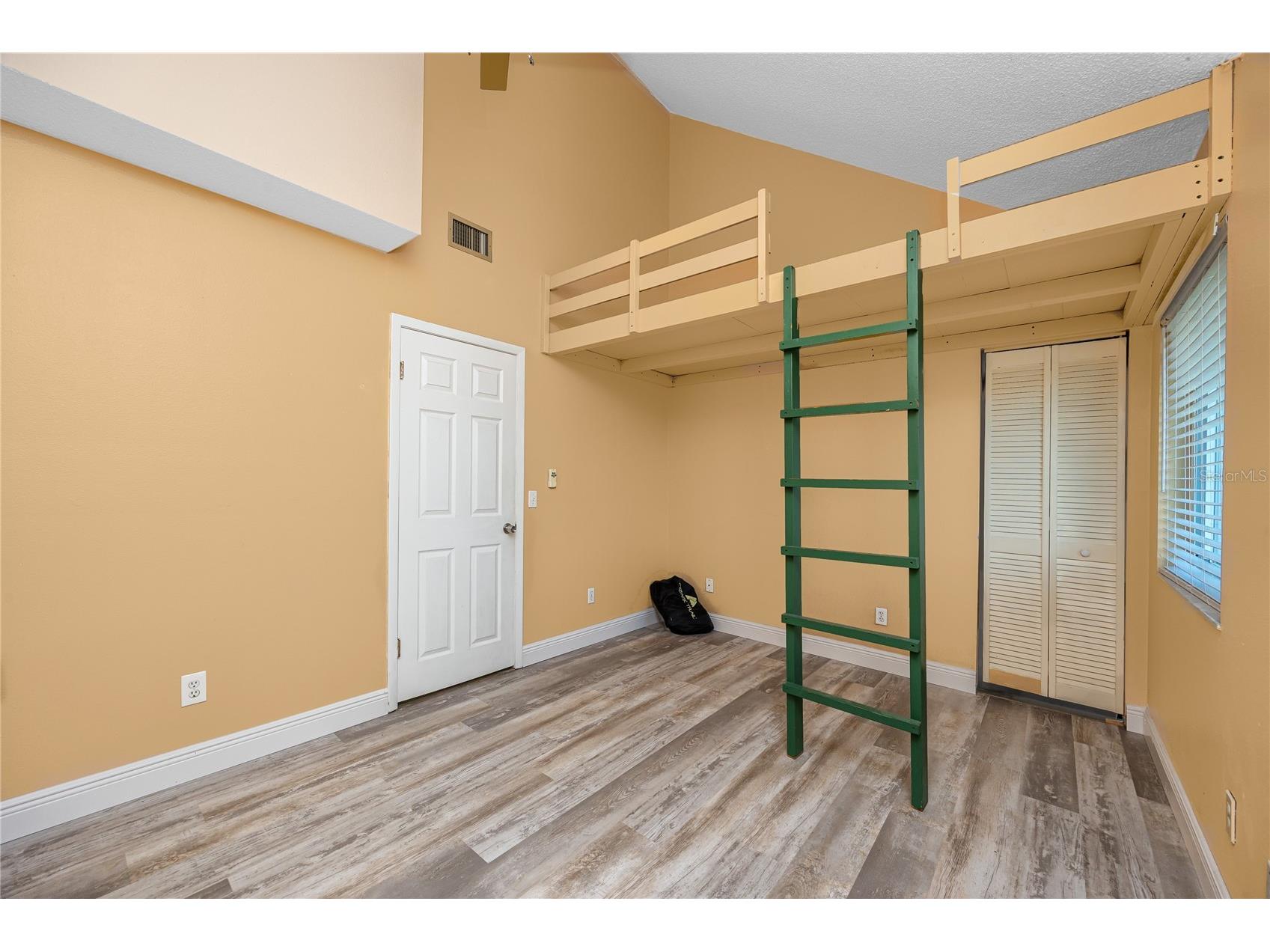 8759 Orient Way NE Saint Petersburg FL 33702 TB8505898 image30