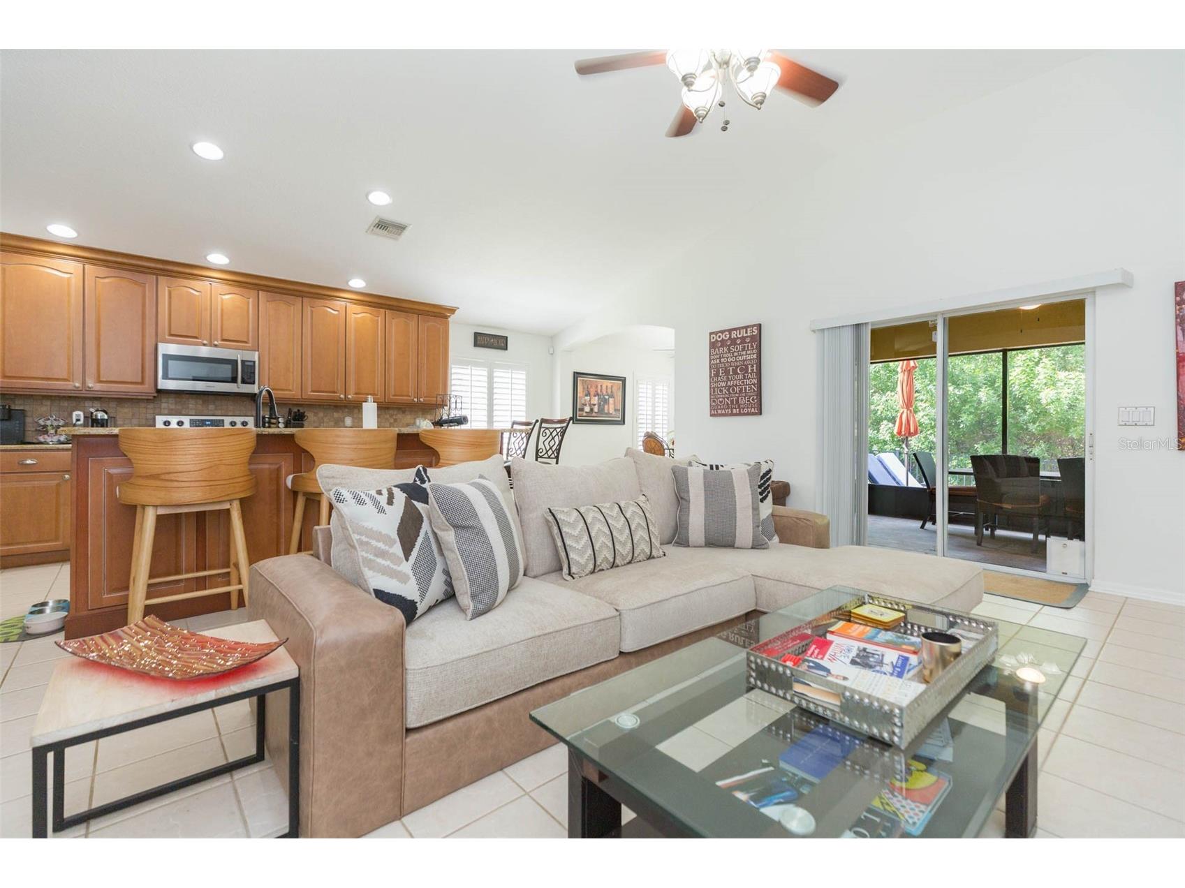 876 Addison Drive NE Saint Petersburg FL 33716 TB8485849 image15