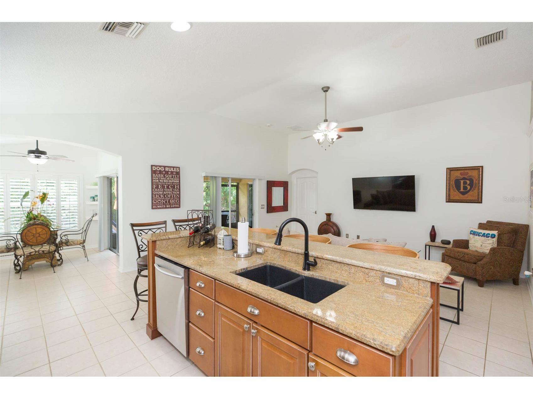 876 Addison Drive NE Saint Petersburg FL 33716 TB8485849 image19