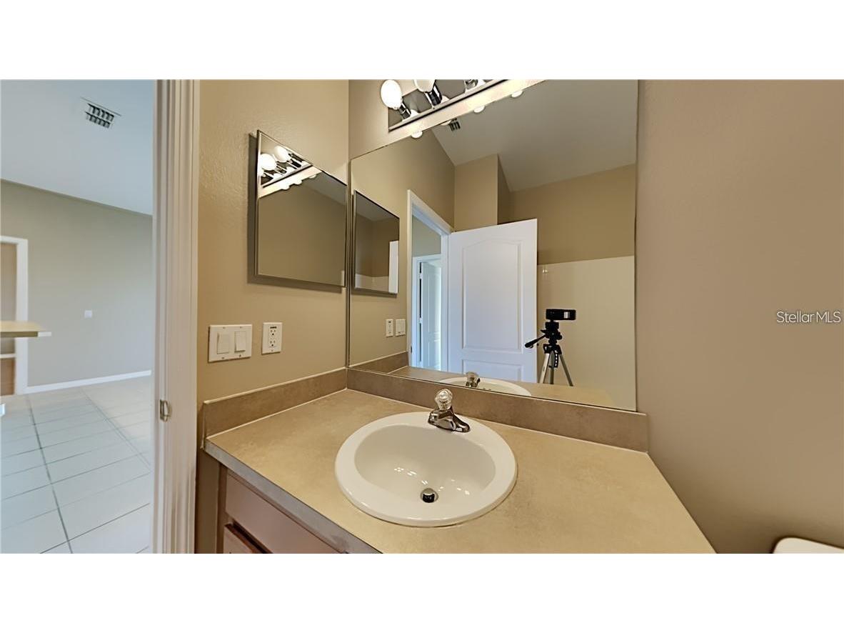 876 Hacienda Circle Kissimmee FL 34741 O6420589 image10