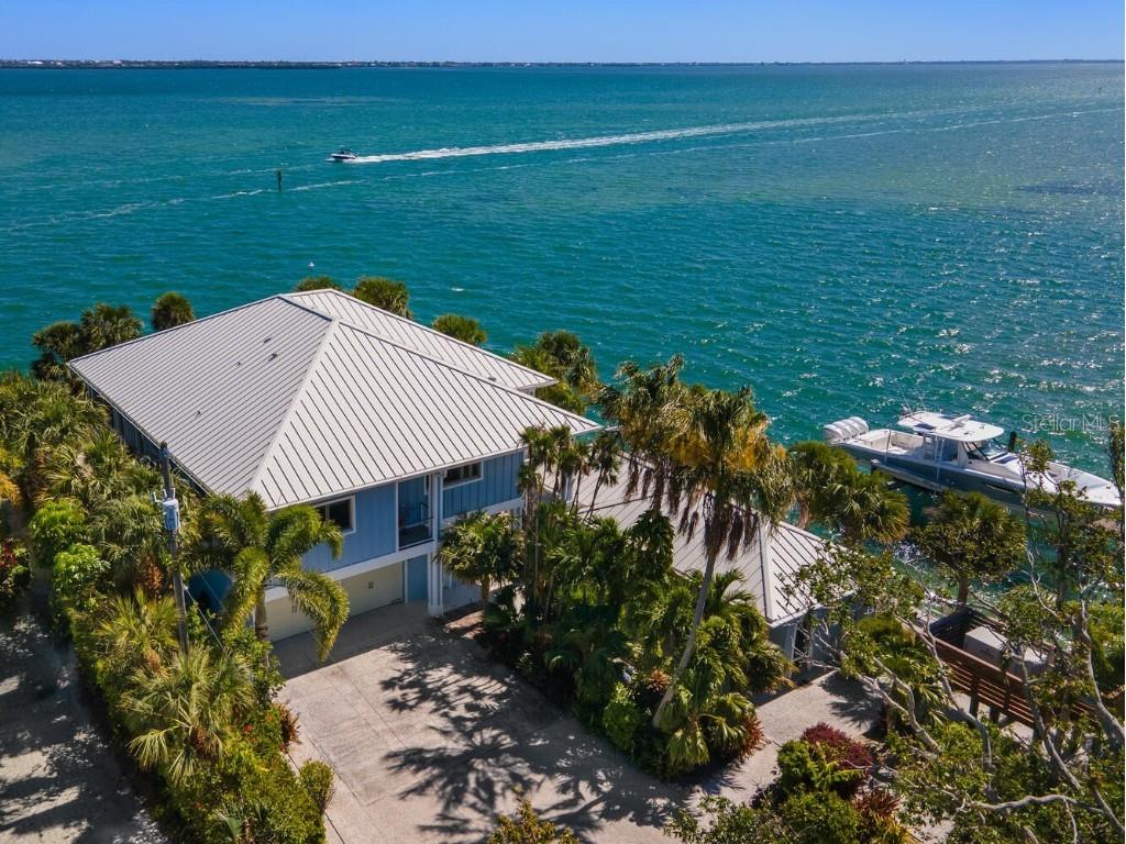 876 Tarawitt Drive Longboat Key FL 34228 A4564430 image1