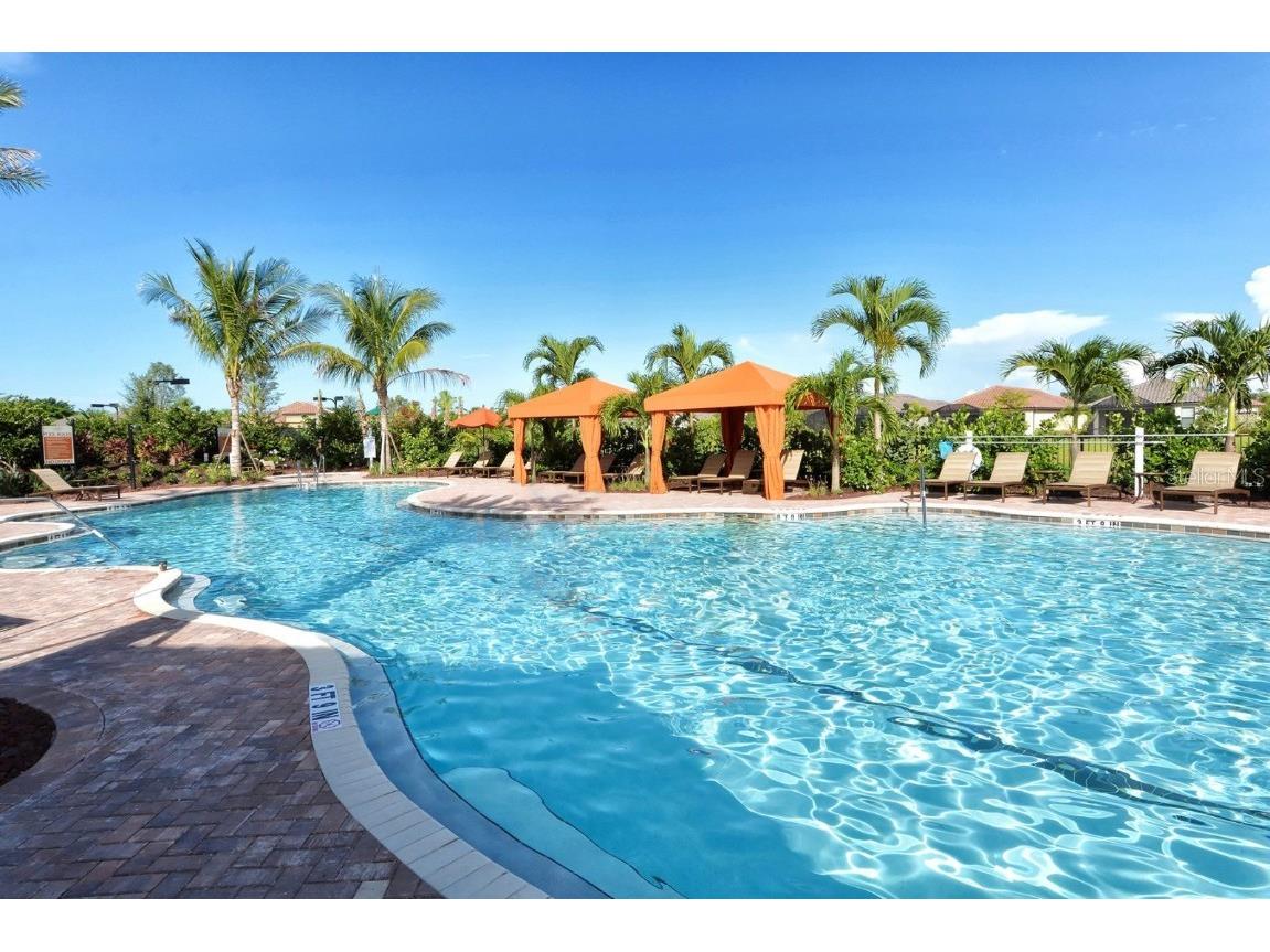 8760 Trattoria Terrace Sarasota FL 34238 A4673583 image60