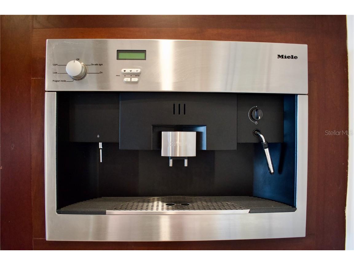 8761 The Esplanade #6 Orlando FL 32836 - Sand Lake O6300560 image10