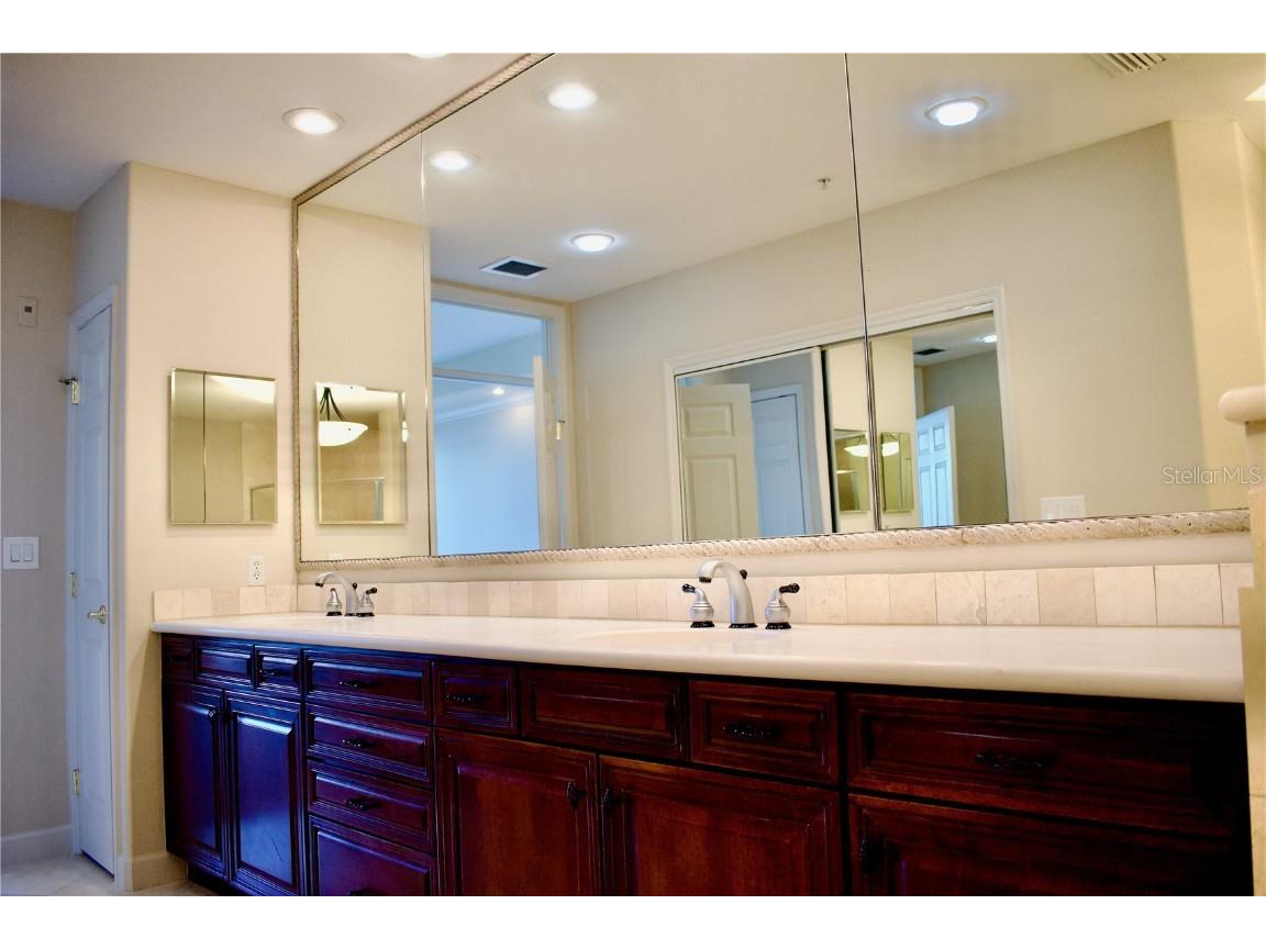 8761 The Esplanade #6 Orlando FL 32836 - Sand Lake O6300560 image35