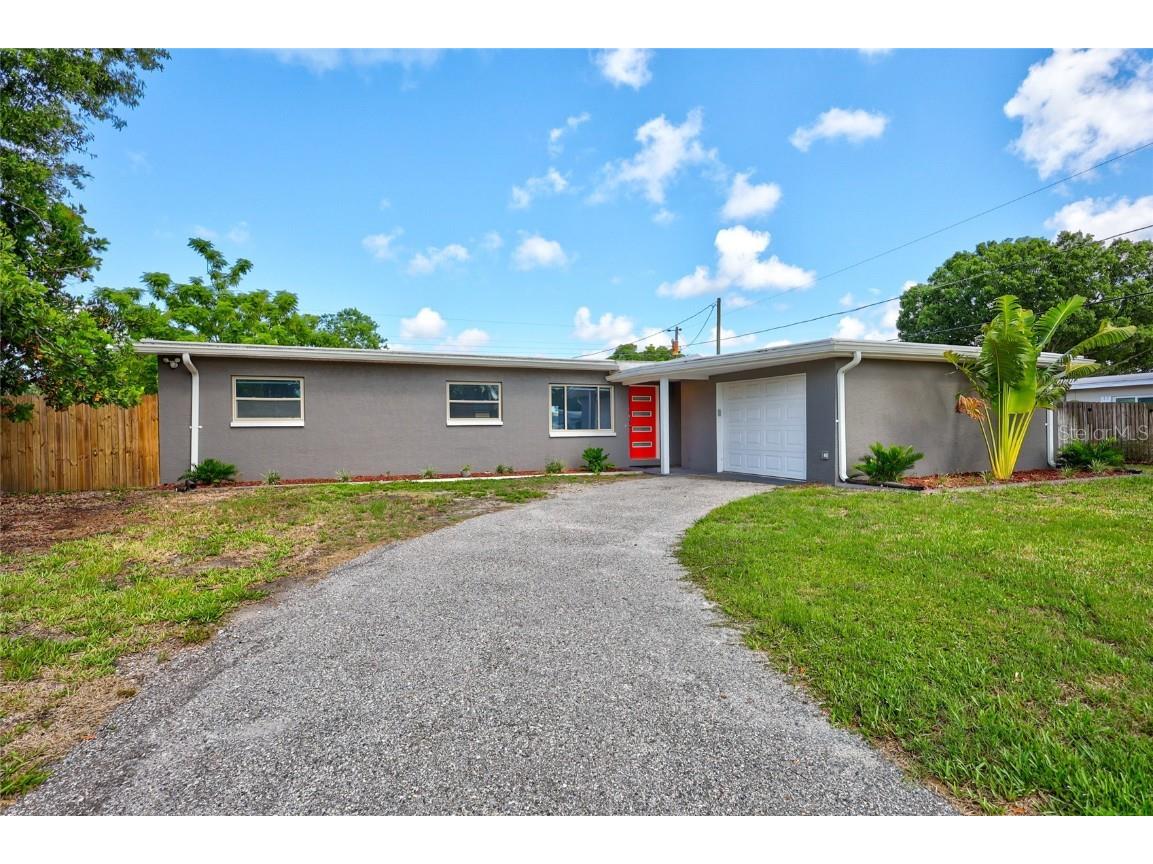 8762 Pelican Lane Seminole FL 33777 U8243489 image1