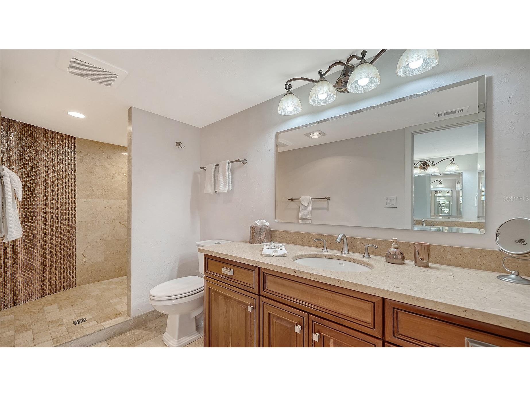 8764 Midnight Pass Road #A306 Sarasota FL 34242 - GULF OF AMERICA A4679889 image38