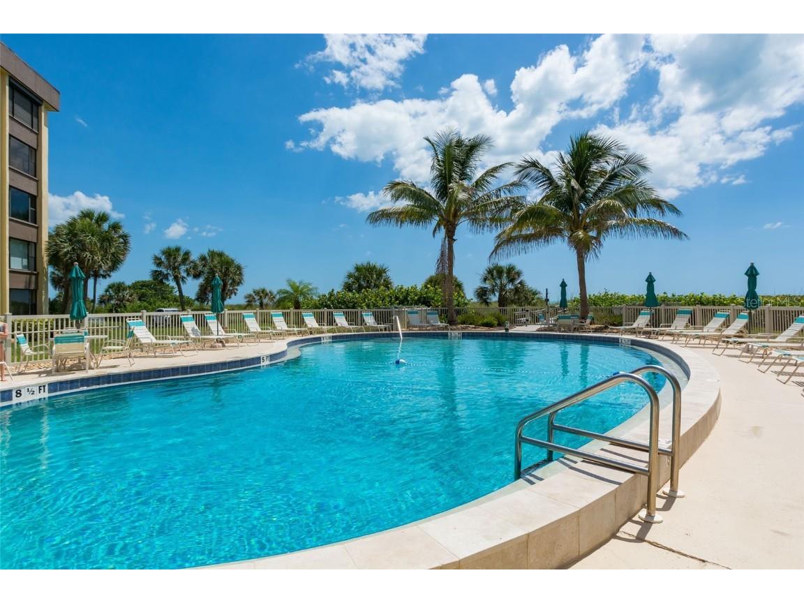 8767 Midnight Pass #506F Sarasota FL 34242 A4573947 image32